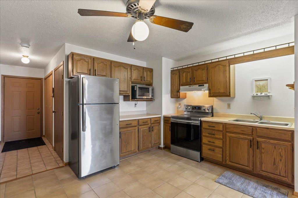 1987 condo for sale at 10490 US Highway 169, Unit 103 in Garrison, MN — 0 bed, 1 bath (photo 6 of 25)