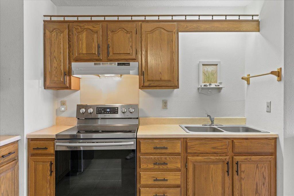 1987 condo for sale at 10490 US Highway 169, Unit 103 in Garrison, MN — 0 bed, 1 bath (photo 7 of 25)