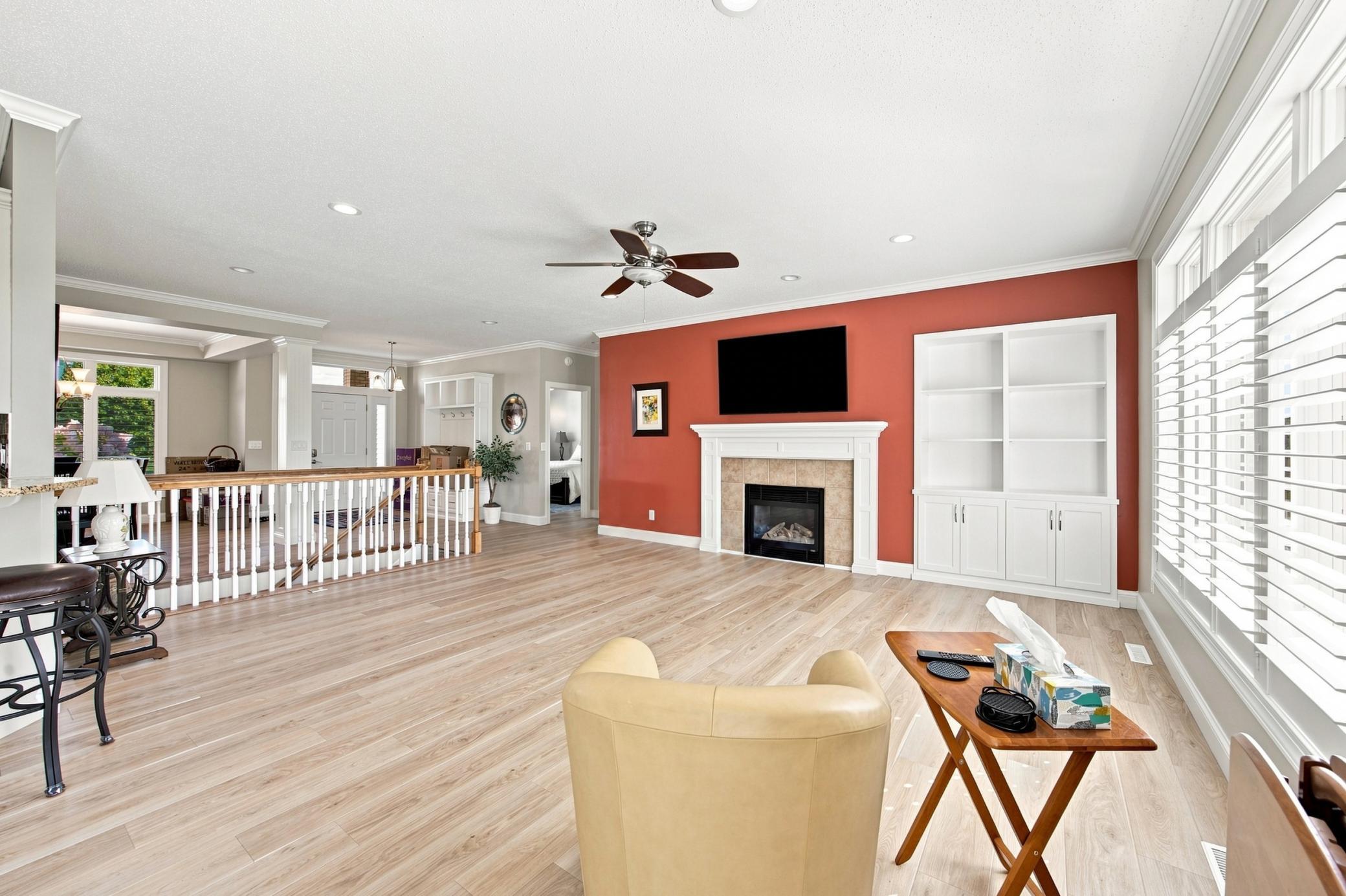 1999 single family home for sale at 2108 ROSE CREEK Boulevard S in Fargo, ND — 5 bed, 3 bath (photo 12 of 70)