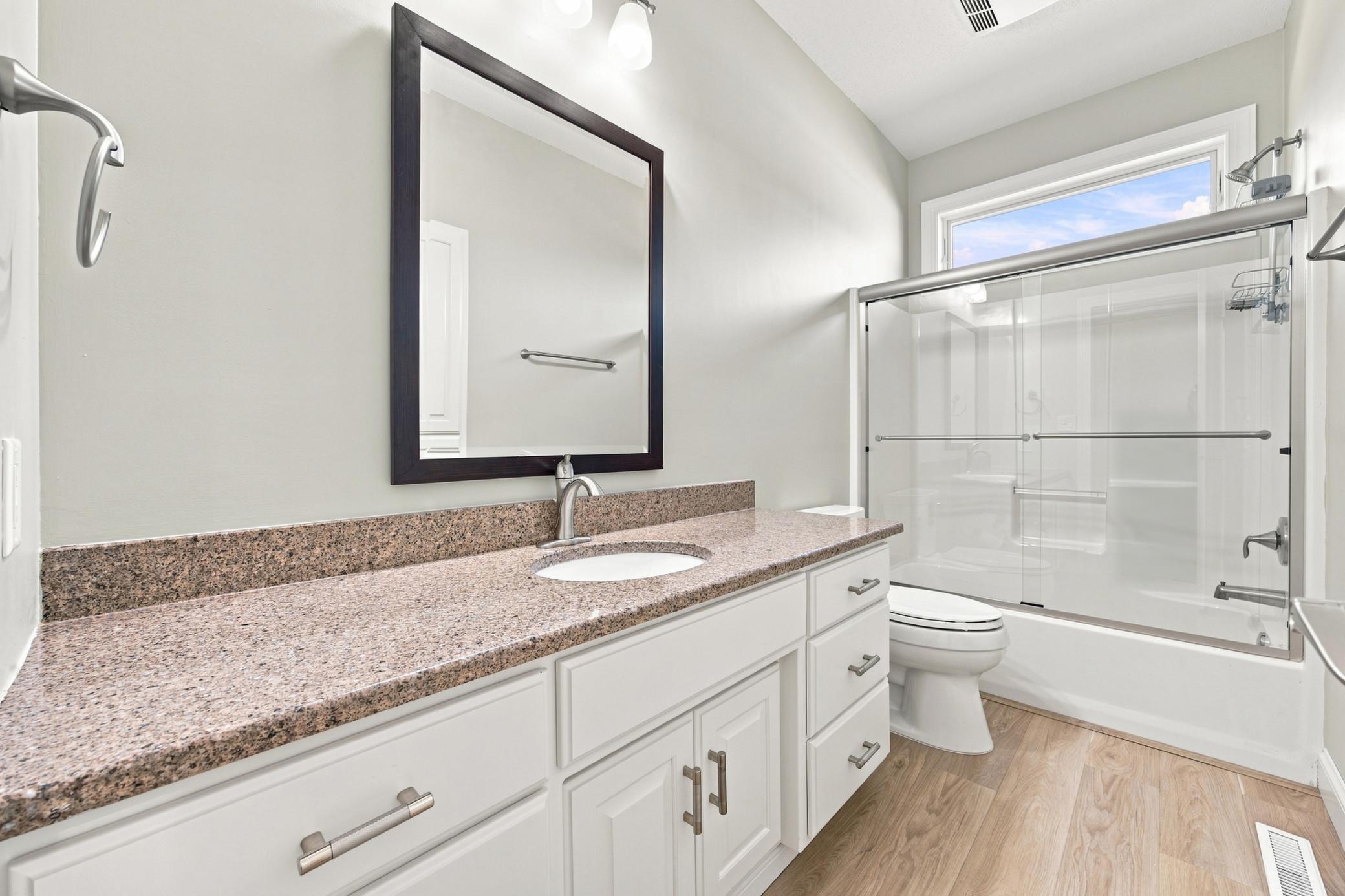 1999 single family home for sale at 2108 ROSE CREEK Boulevard S in Fargo, ND — 5 bed, 3 bath (photo 30 of 70)
