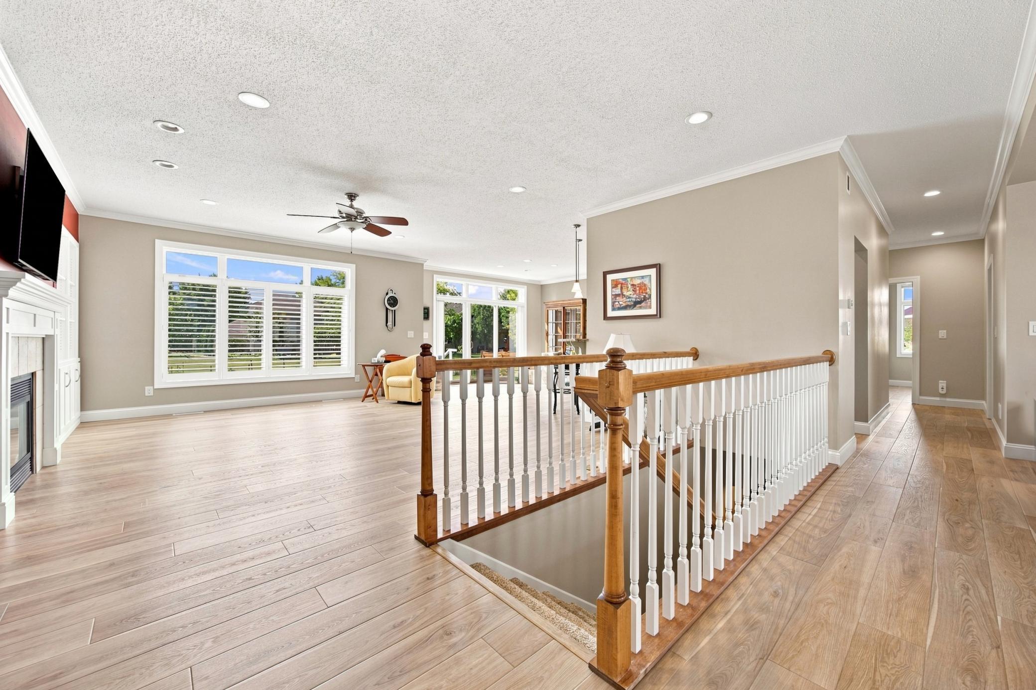 1999 single family home for sale at 2108 ROSE CREEK Boulevard S in Fargo, ND — 5 bed, 3 bath (photo 6 of 70)