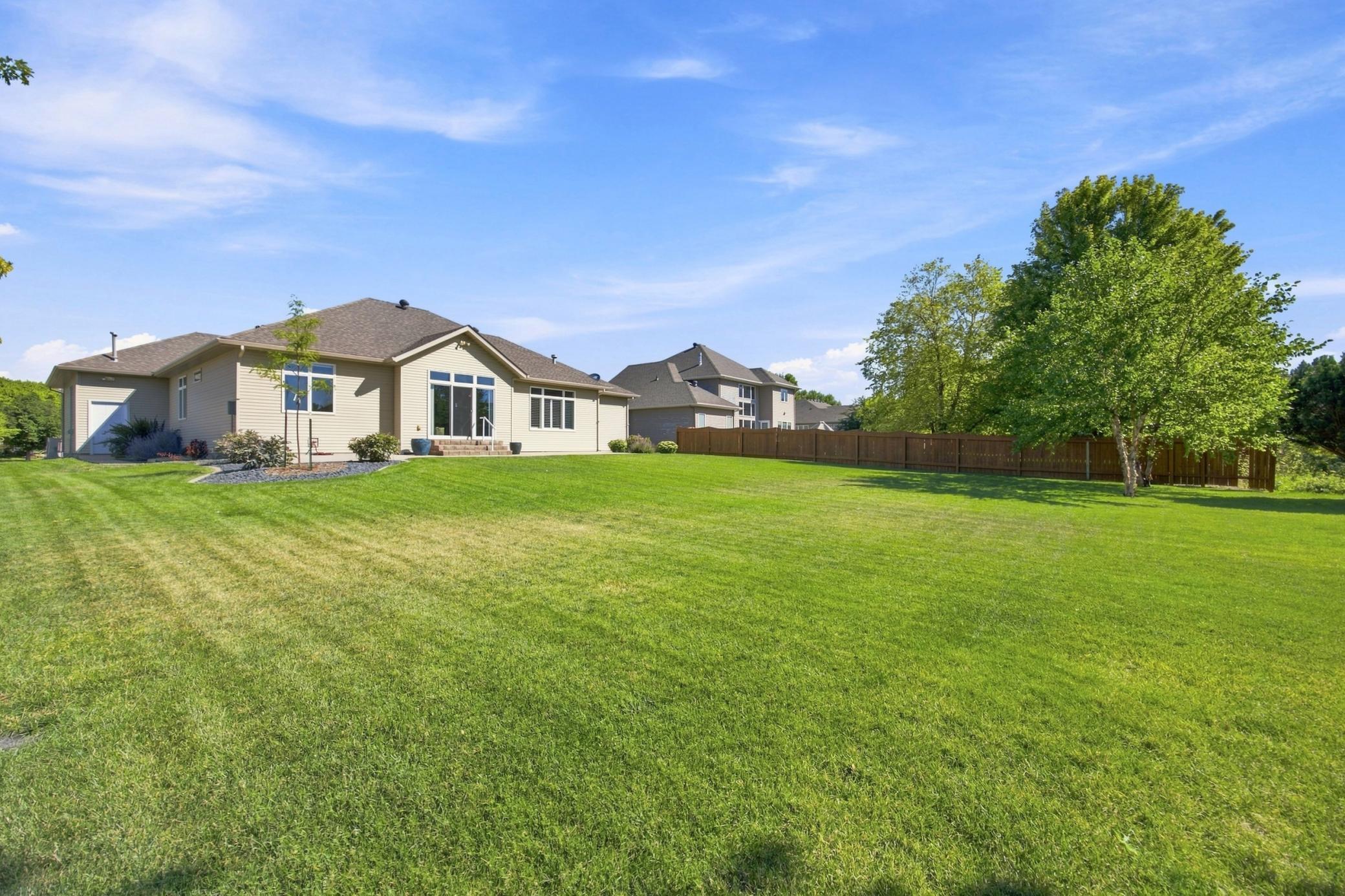 1999 single family home for sale at 2108 ROSE CREEK Boulevard S in Fargo, ND — 5 bed, 3 bath (photo 53 of 70)