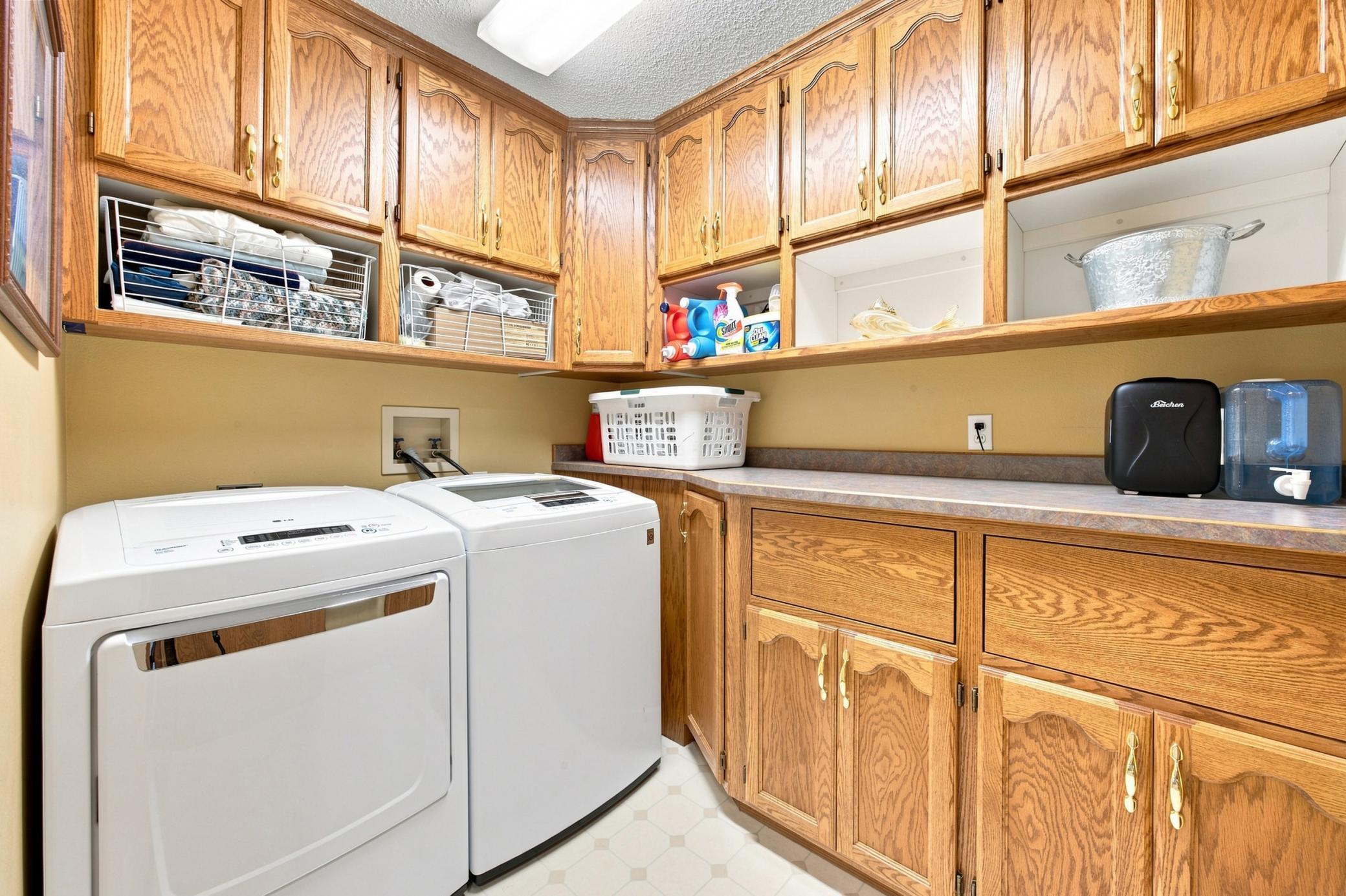 1992 single family home for sale at 3132 37 1/2 Avenue S in Fargo, ND — 4 bed, 3 bath (photo 35 of 59)
