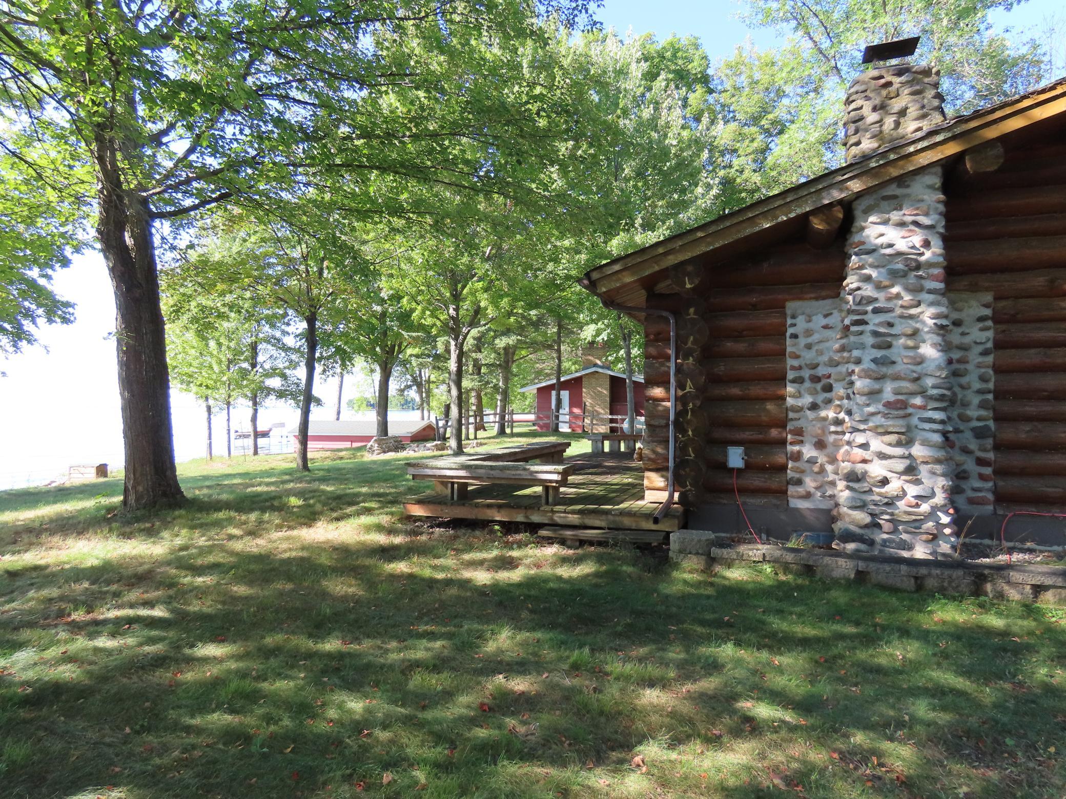 1988 single family home for sale at 16231 328th Avenue in Isle, MN — 2 bed, 1 bath (photo 23 of 51)