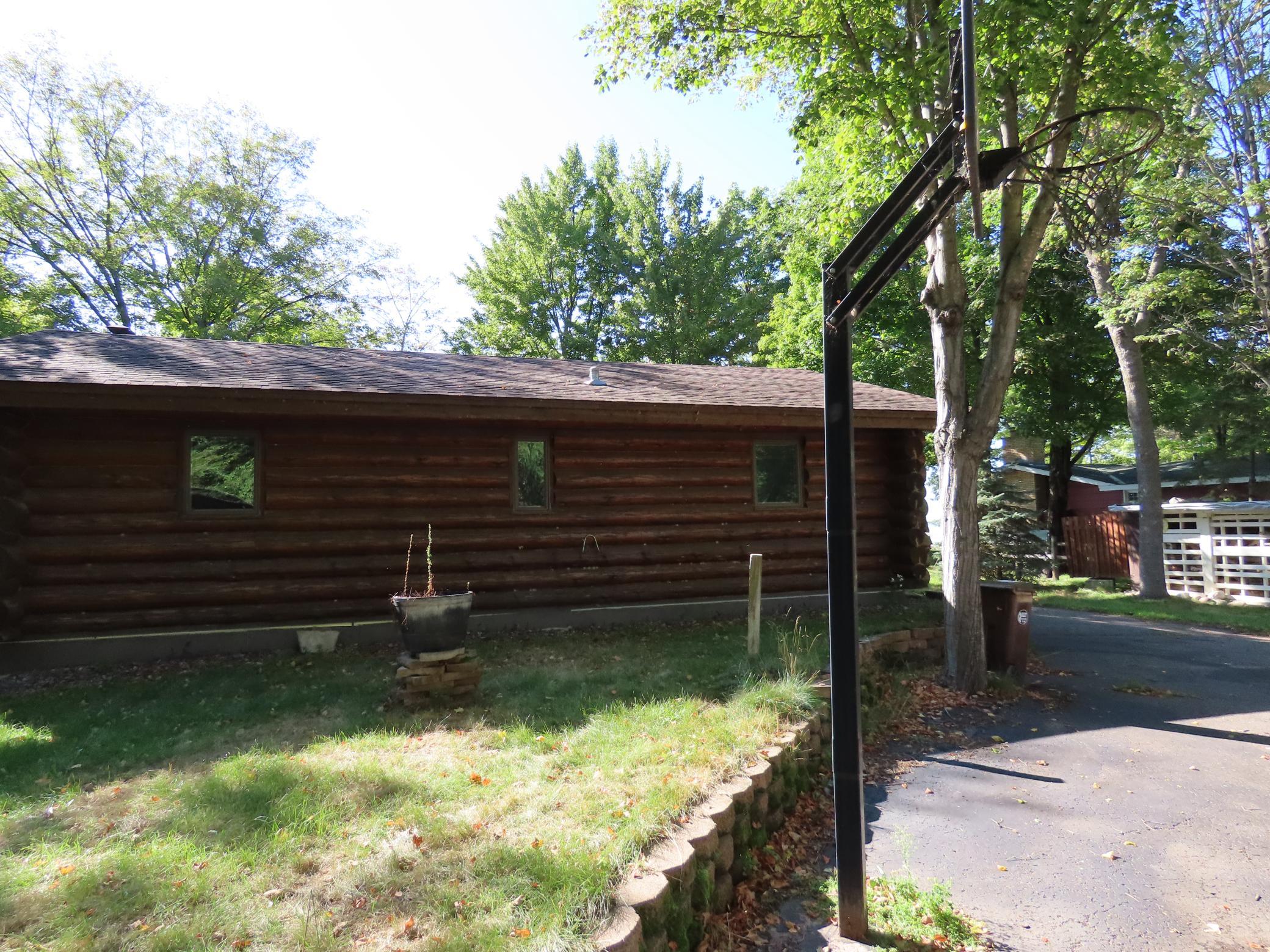 1988 single family home for sale at 16231 328th Avenue in Isle, MN — 2 bed, 1 bath (photo 26 of 51)