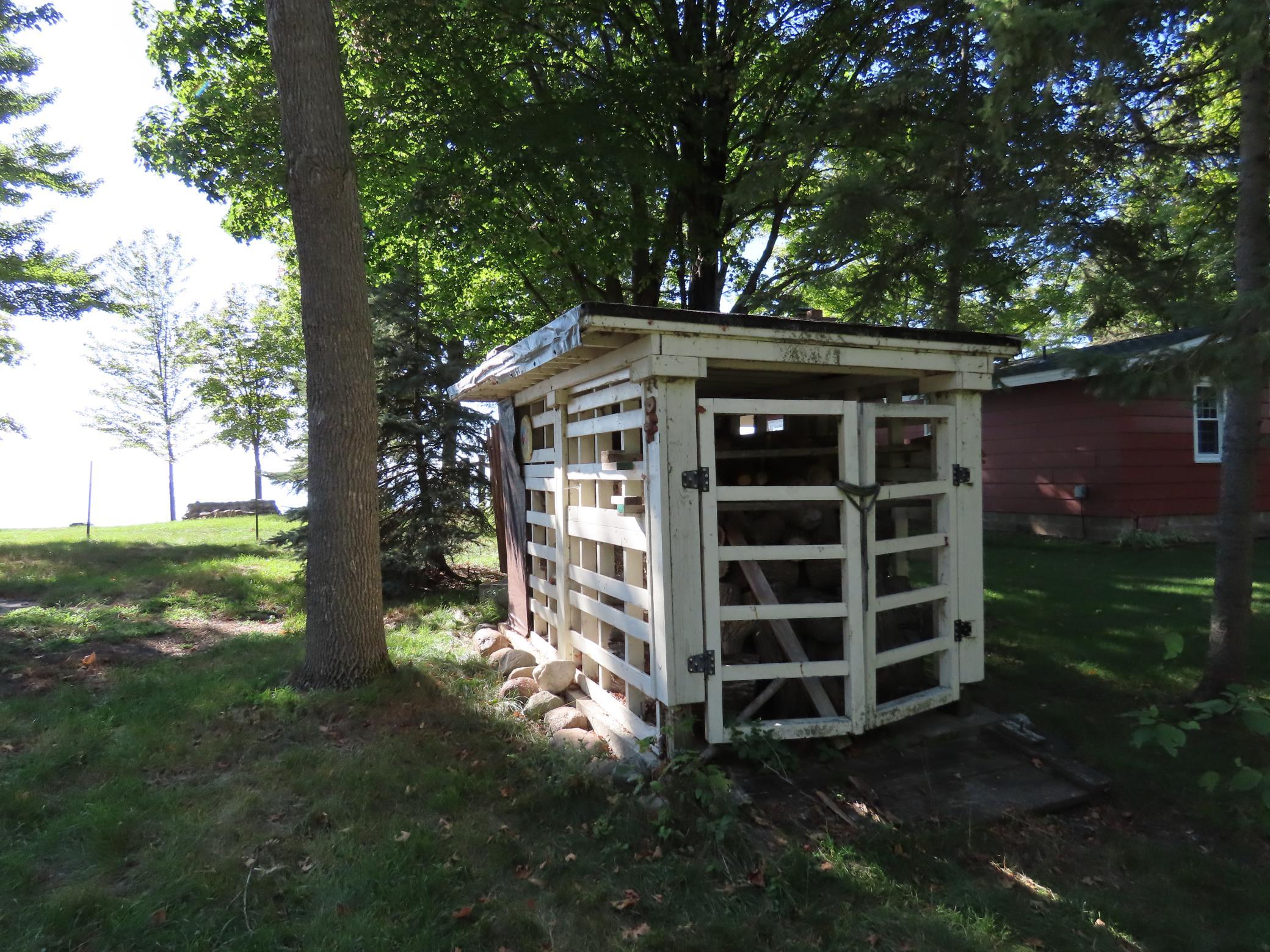 1988 single family home for sale at 16231 328th Avenue in Isle, MN — 2 bed, 1 bath (photo 30 of 51)