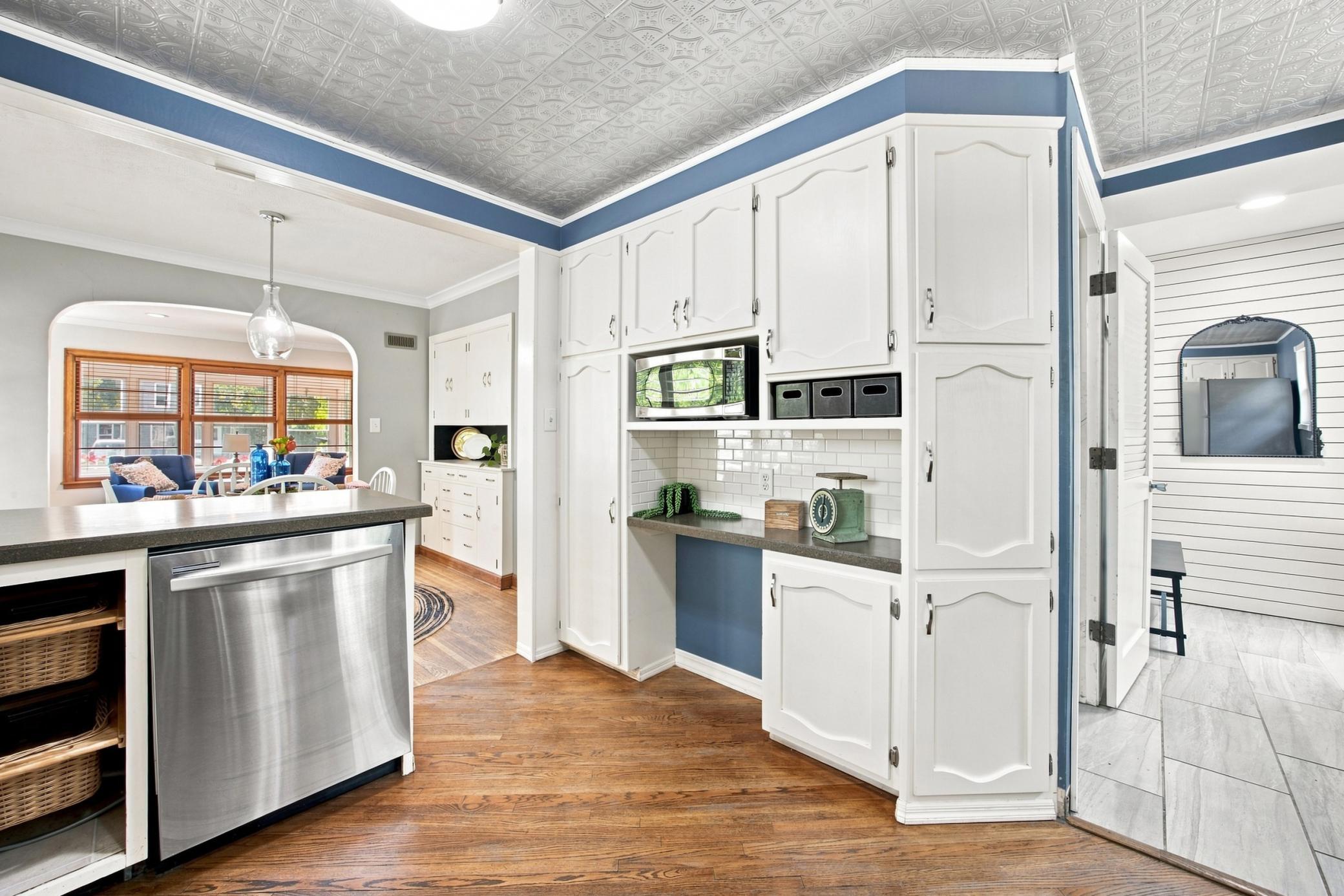 1939 single family home for sale at 514 4th Avenue S in Moorhead, MN — 3 bed, 2 bath (photo 13 of 46)