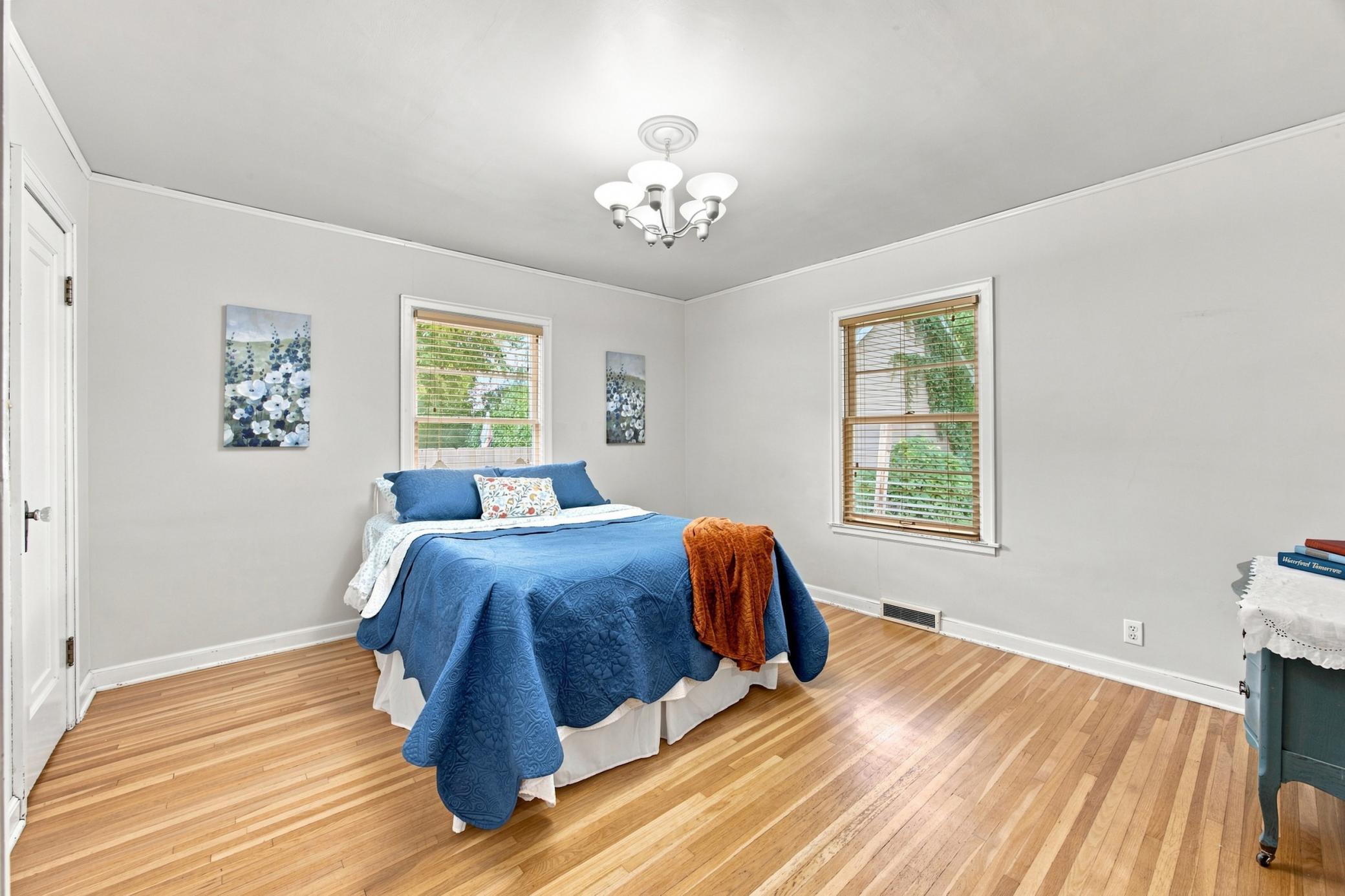 1939 single family home for sale at 514 4th Avenue S in Moorhead, MN — 3 bed, 2 bath (photo 18 of 46)