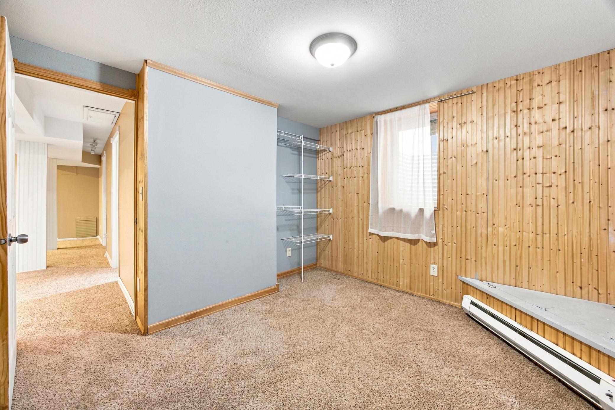 1939 single family home for sale at 514 4th Avenue S in Moorhead, MN — 3 bed, 2 bath (photo 33 of 46)