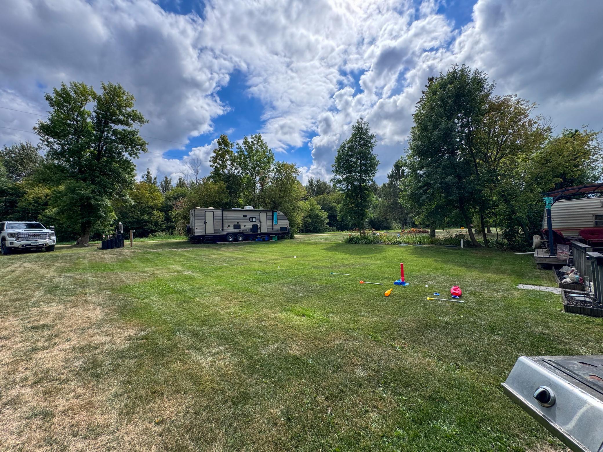1975 single family home for sale at 21197 Joas Beach Road NE in Kelliher, MN — 1 bed, 1 bath (photo 24 of 41)