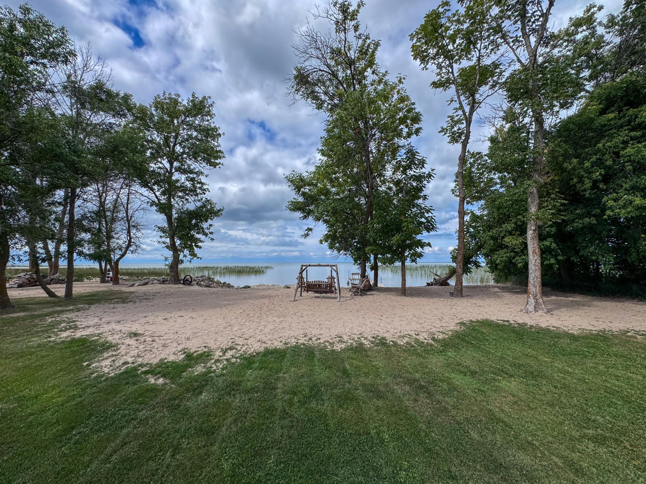 1975 single family home for sale at 21197 Joas Beach Road NE in Kelliher, MN — 1 bed, 1 bath (photo 25 of 41)