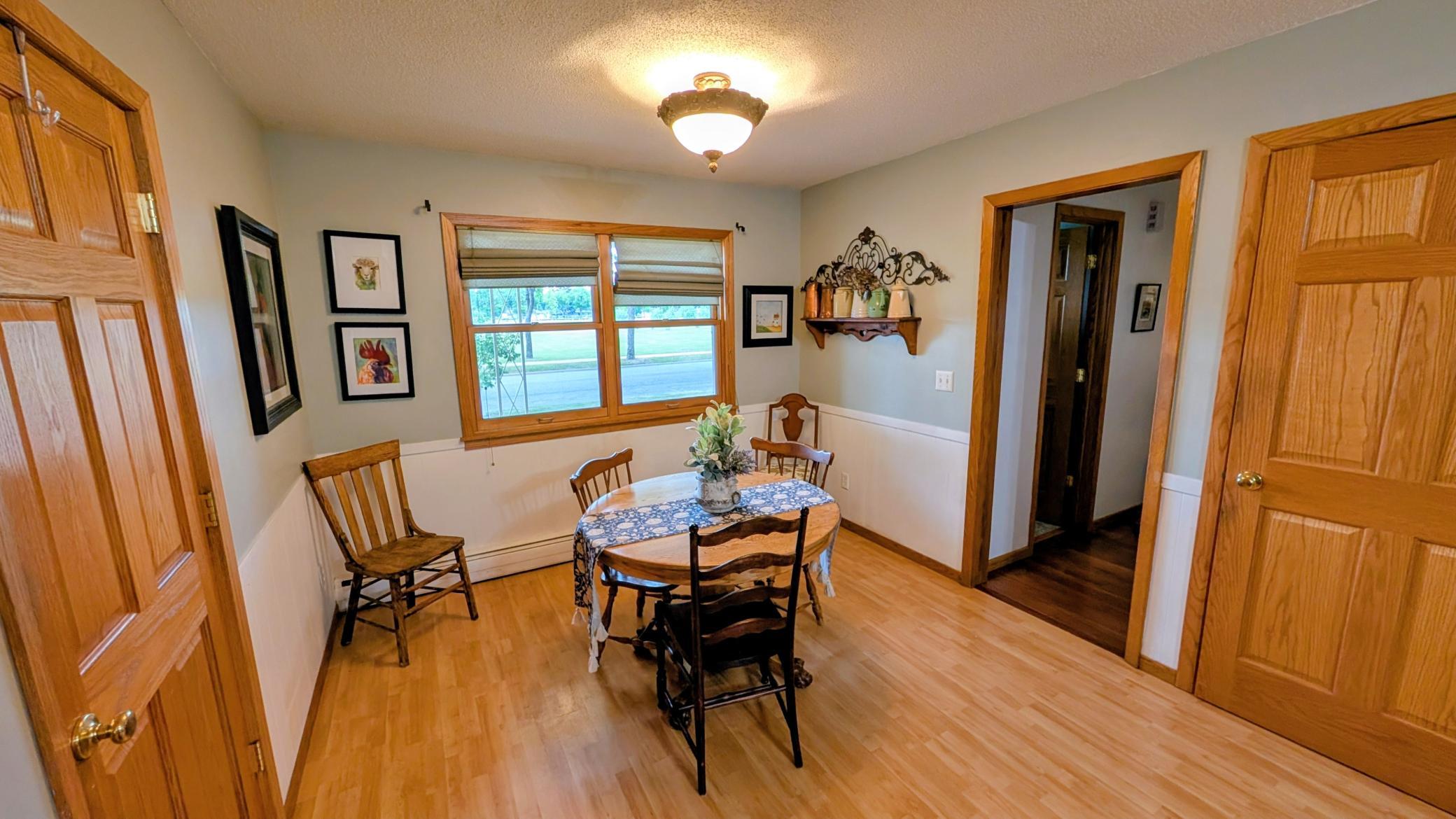 1963 single family home for sale at 1207 22nd Avenue S in Moorhead, MN — 4 bed, 4 bath (photo 14 of 34)