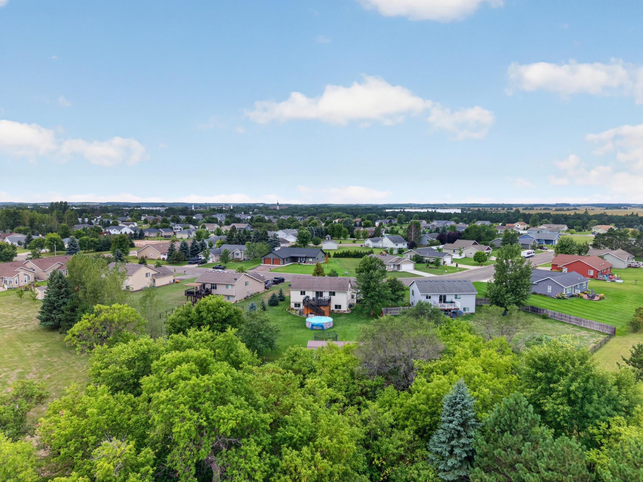 2012 single family home for sale at 1214 6th Avenue NW in Perham, MN — 4 bed, 2 bath (photo 12 of 44)