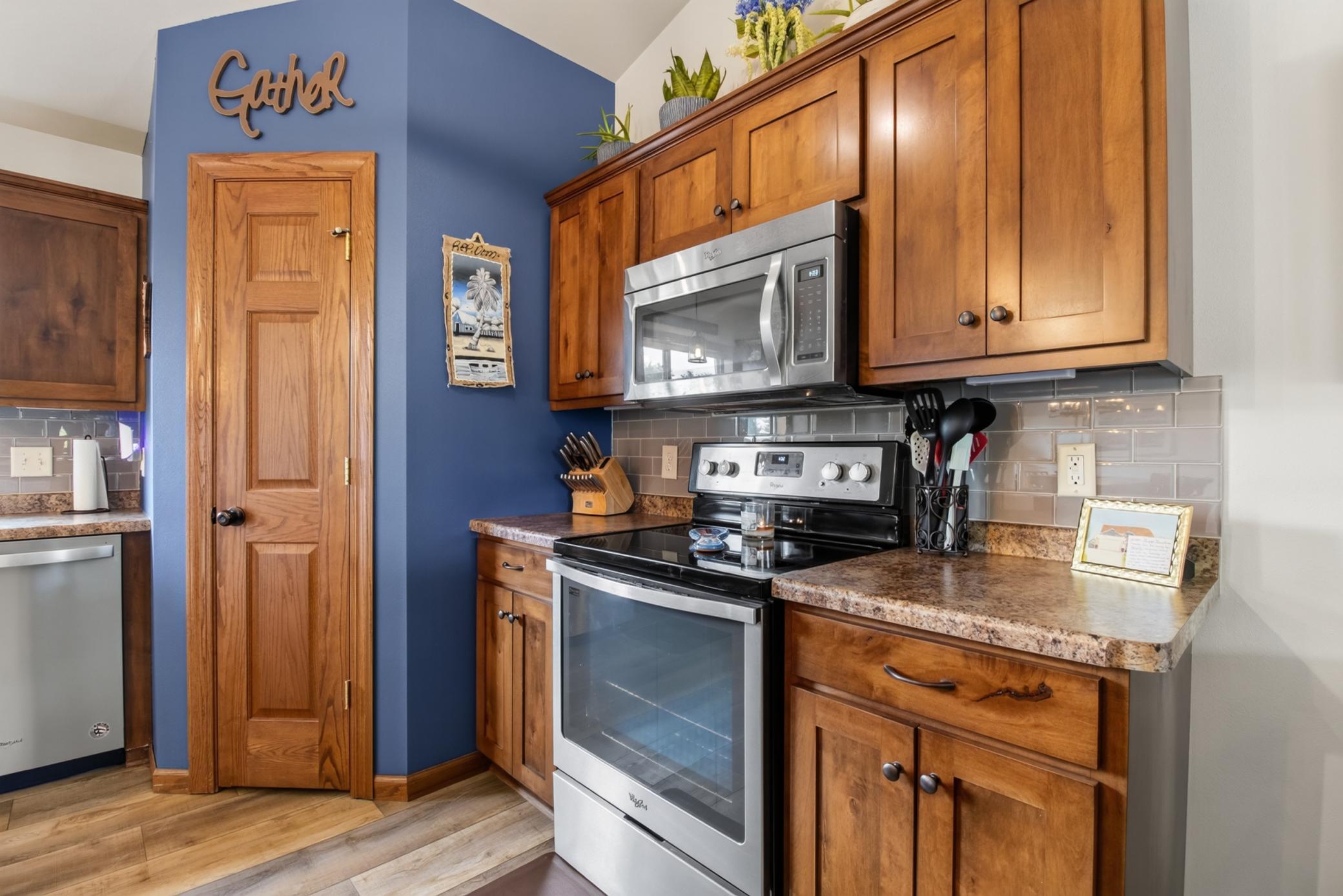 2012 single family home for sale at 1214 6th Avenue NW in Perham, MN — 4 bed, 2 bath (photo 20 of 44)