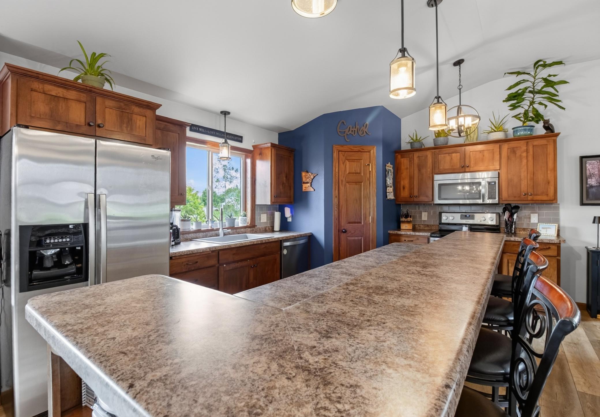 2012 single family home for sale at 1214 6th Avenue NW in Perham, MN — 4 bed, 2 bath (photo 23 of 44)