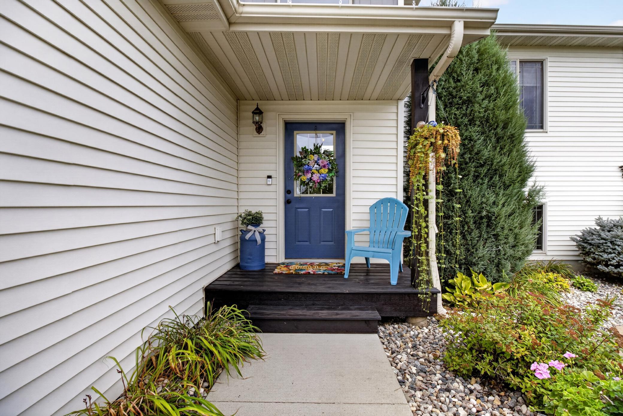 2012 single family home for sale at 1214 6th Avenue NW in Perham, MN — 4 bed, 2 bath (photo 6 of 44)