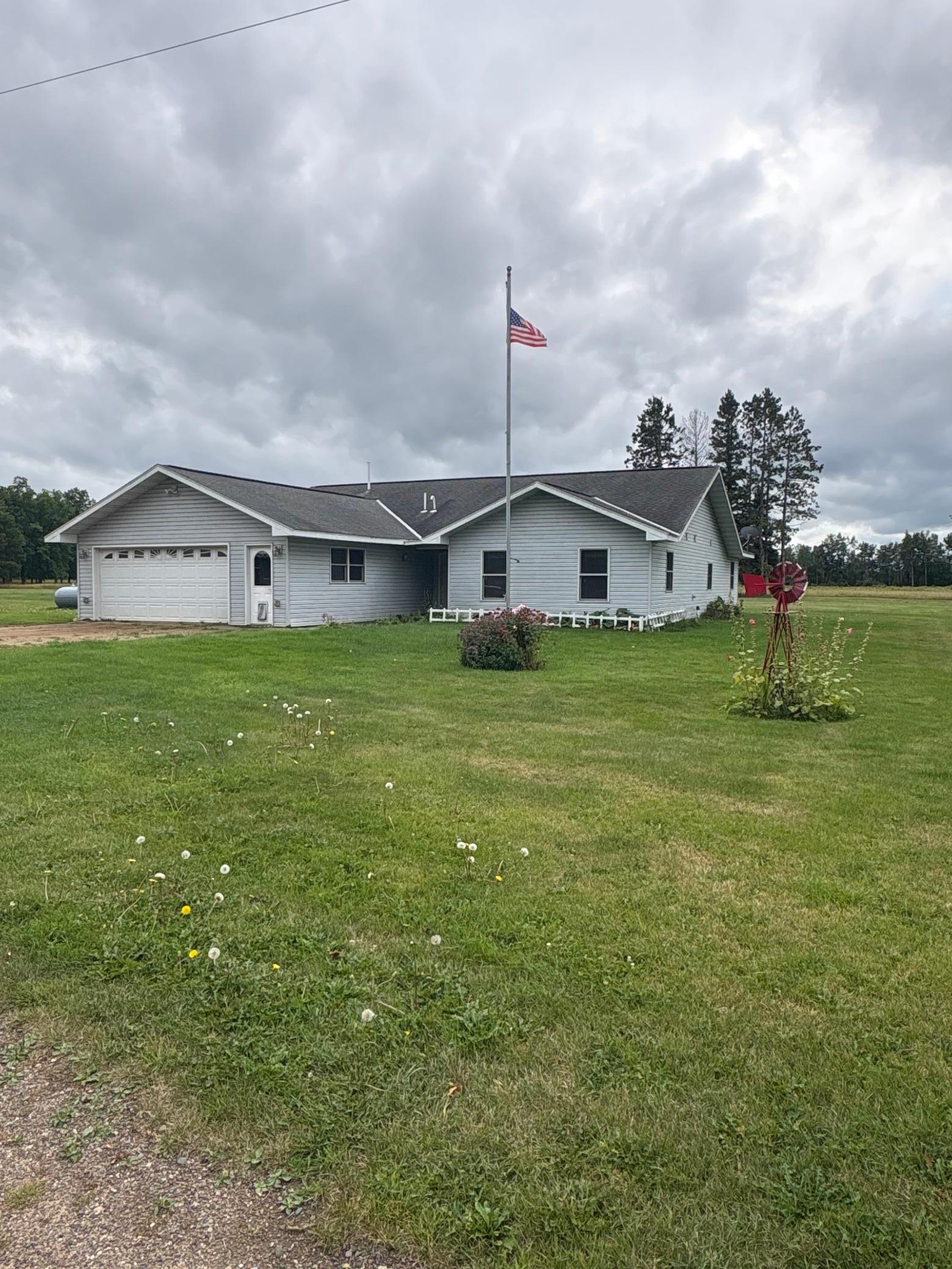 2002 single family home for sale at 34704 510th Lane in Palisade, MN — 3 bed, 3 bath (photo 14 of 88)