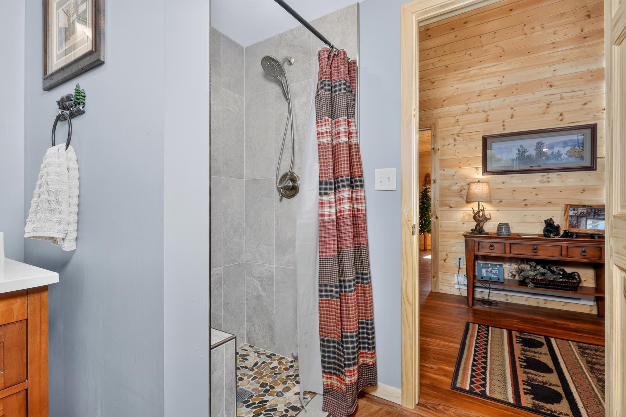 1967 single family home for sale at 46552 County Road 346 in Bovey, MN — 4 bed, 1 bath (photo 31 of 65)