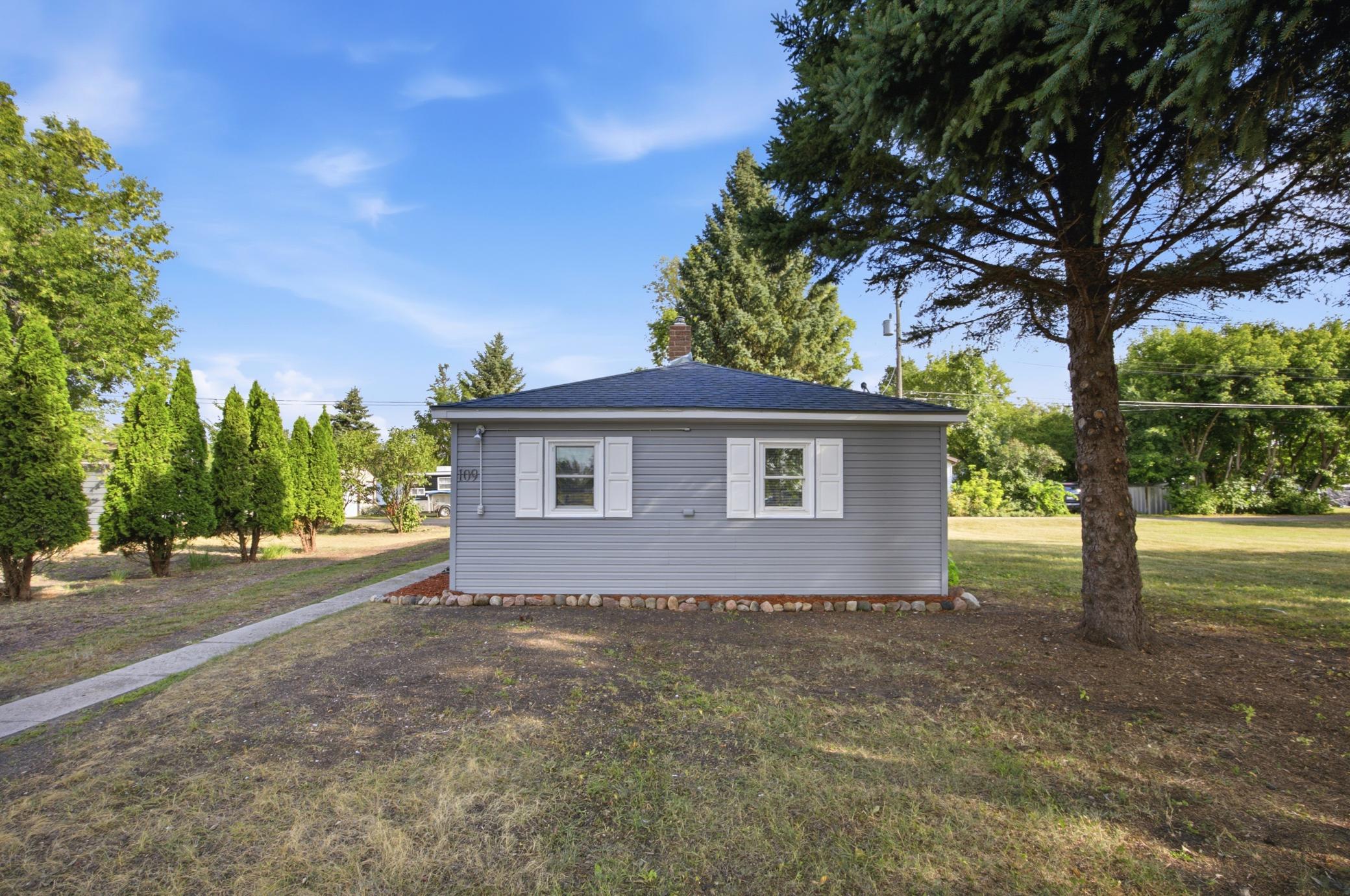 1957 single family home for sale at 109 2nd Avenue SW in Dilworth, MN — 1 bed, 1 bath