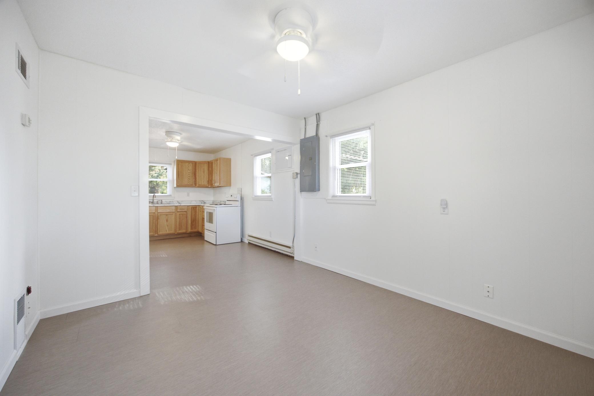 1957 single family home for sale at 109 2nd Avenue SW in Dilworth, MN — 1 bed, 1 bath (photo 16 of 27)