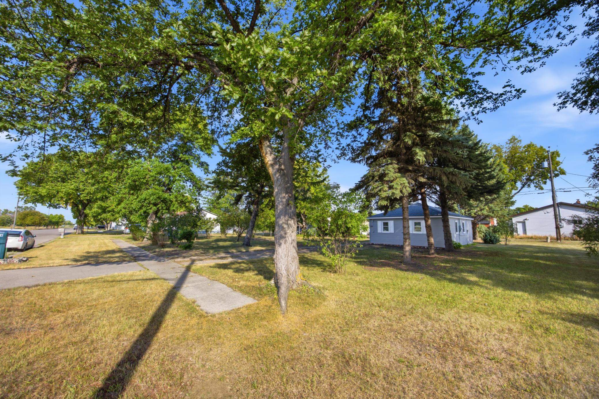1957 single family home for sale at 109 2nd Avenue SW in Dilworth, MN — 1 bed, 1 bath (photo 23 of 27)