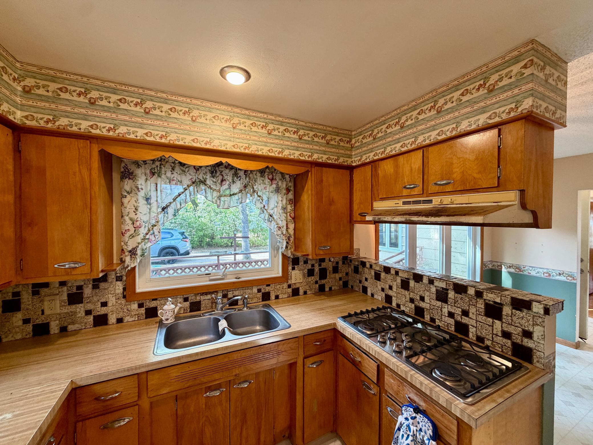 1951 single family home for sale at 214 2nd Street in Hawley, MN — 3 bed, 2 bath (photo 14 of 15)