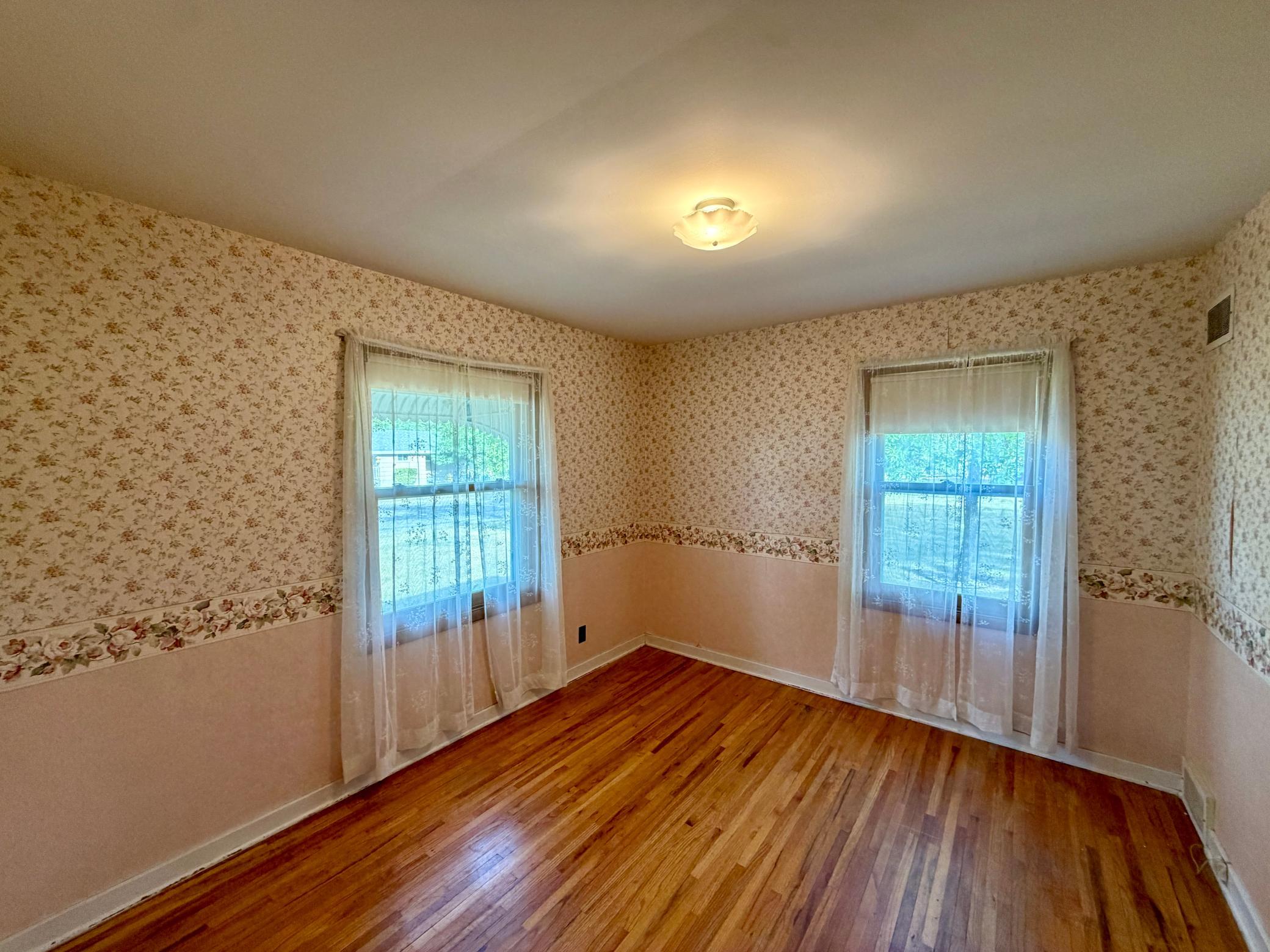 1951 single family home for sale at 214 2nd Street in Hawley, MN — 3 bed, 2 bath (photo 7 of 15)