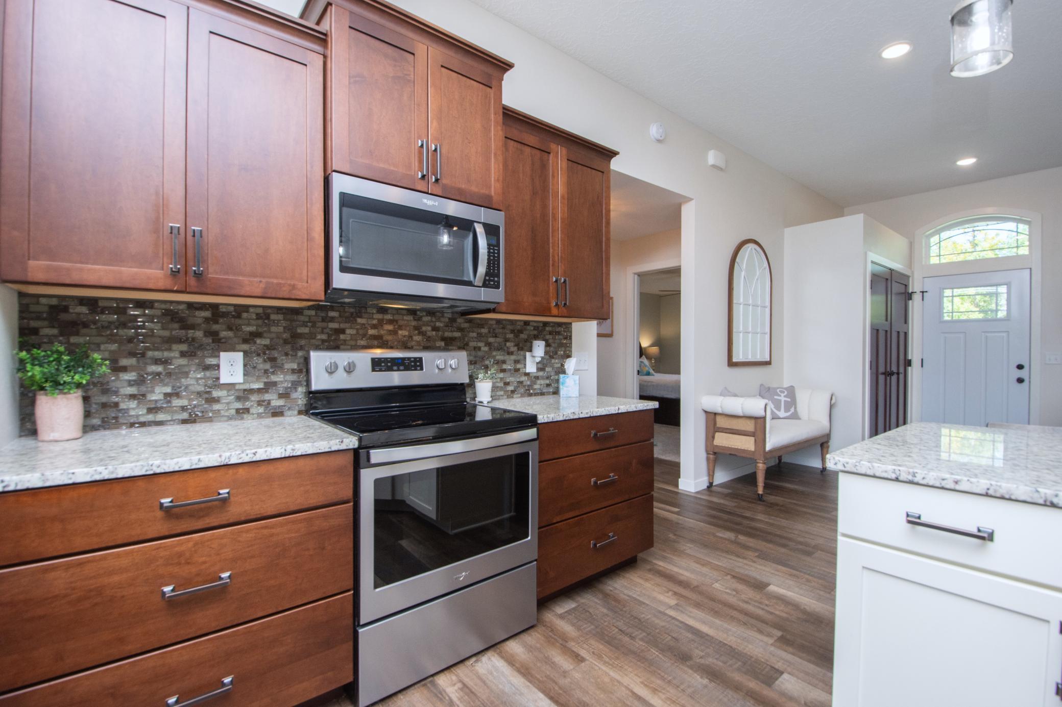 2018 single family home for sale at 1853 Aspen Drive in Detroit Lakes, MN — 3 bed, 2 bath (photo 18 of 58)