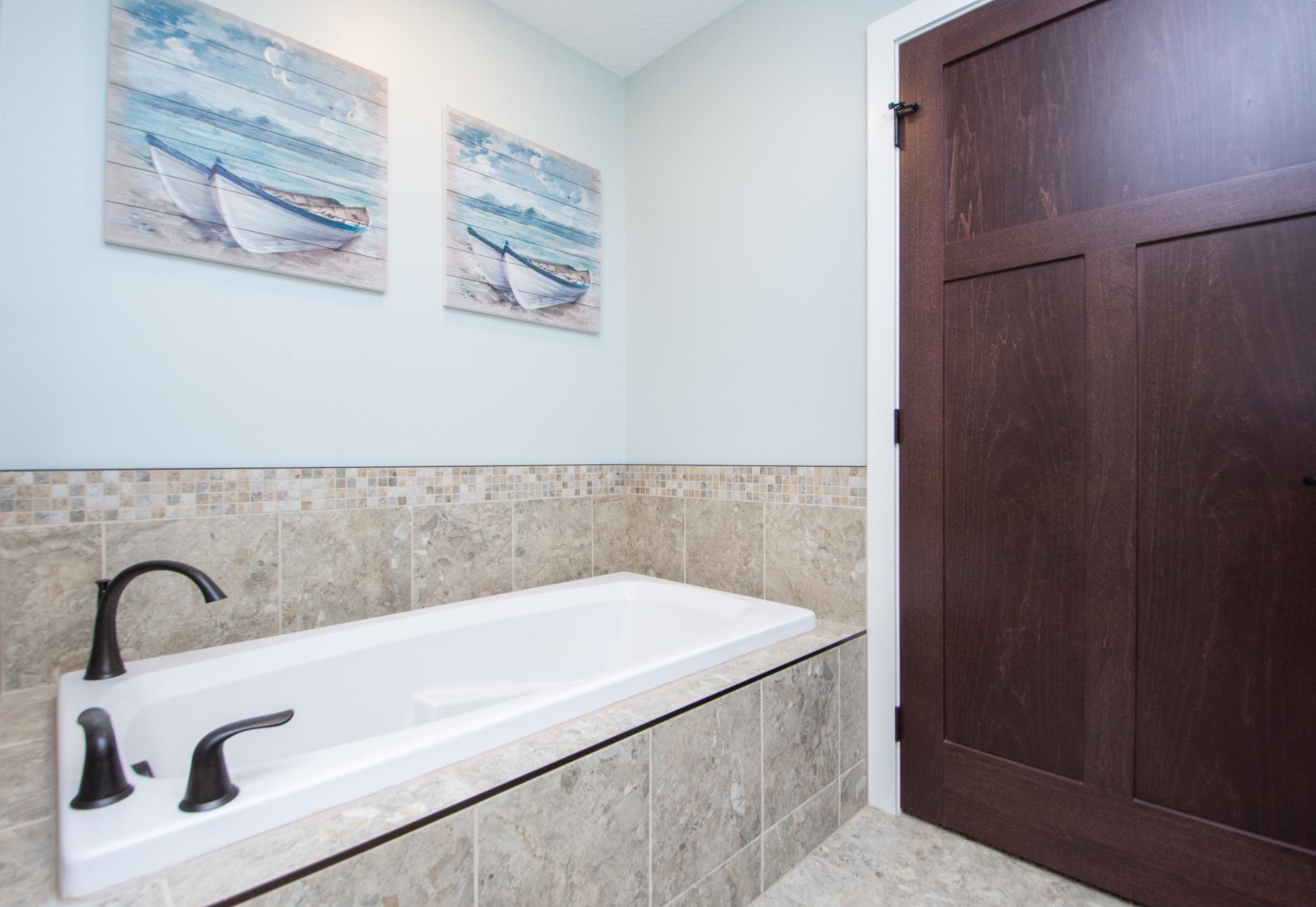 2018 single family home for sale at 1853 Aspen Drive in Detroit Lakes, MN — 3 bed, 2 bath (photo 32 of 58)