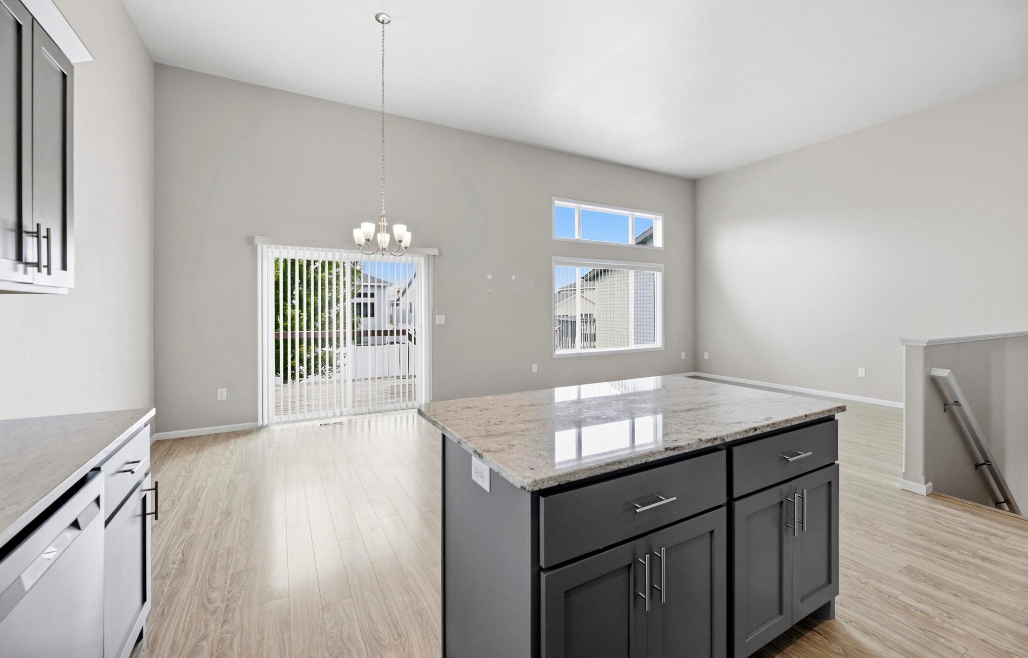 2015 single family home for sale at 5444 Justice Drive S in Fargo, ND — 3 bed, 3 bath (photo 15 of 36)