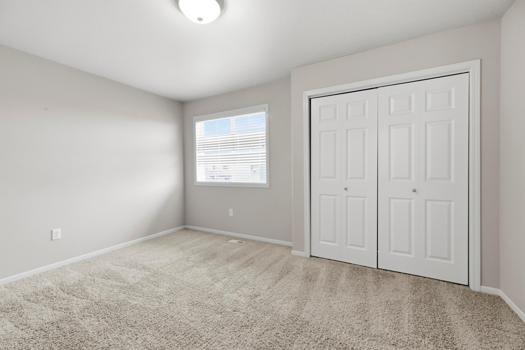 2015 single family home for sale at 5444 Justice Drive S in Fargo, ND — 3 bed, 3 bath (photo 21 of 36)