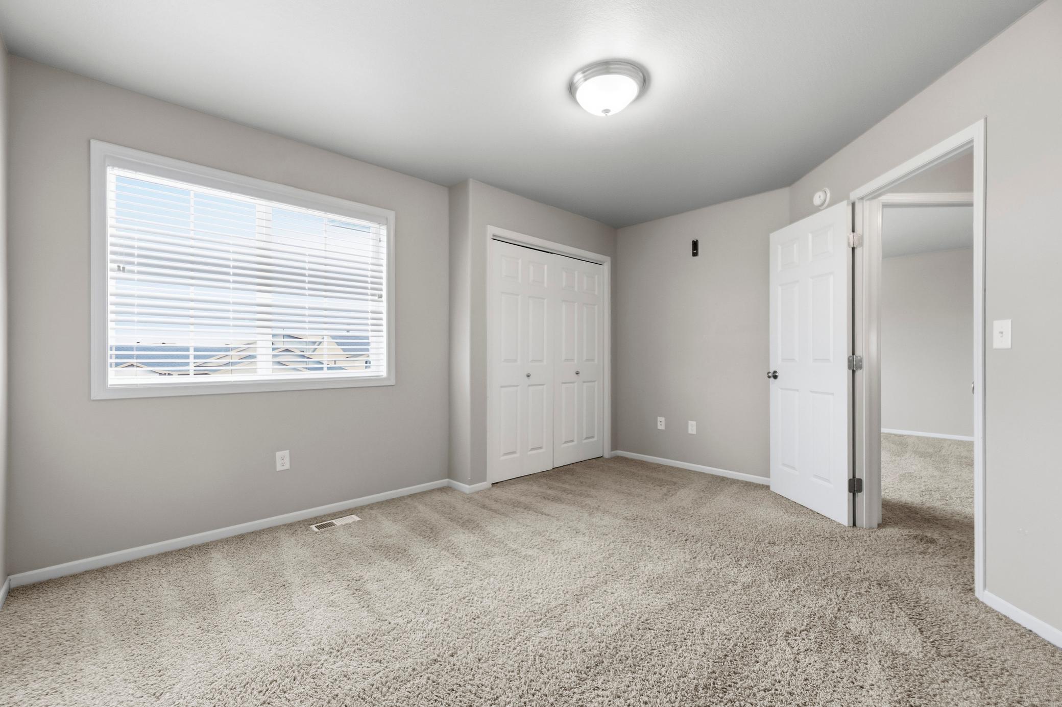 2015 single family home for sale at 5444 Justice Drive S in Fargo, ND — 3 bed, 3 bath (photo 22 of 36)