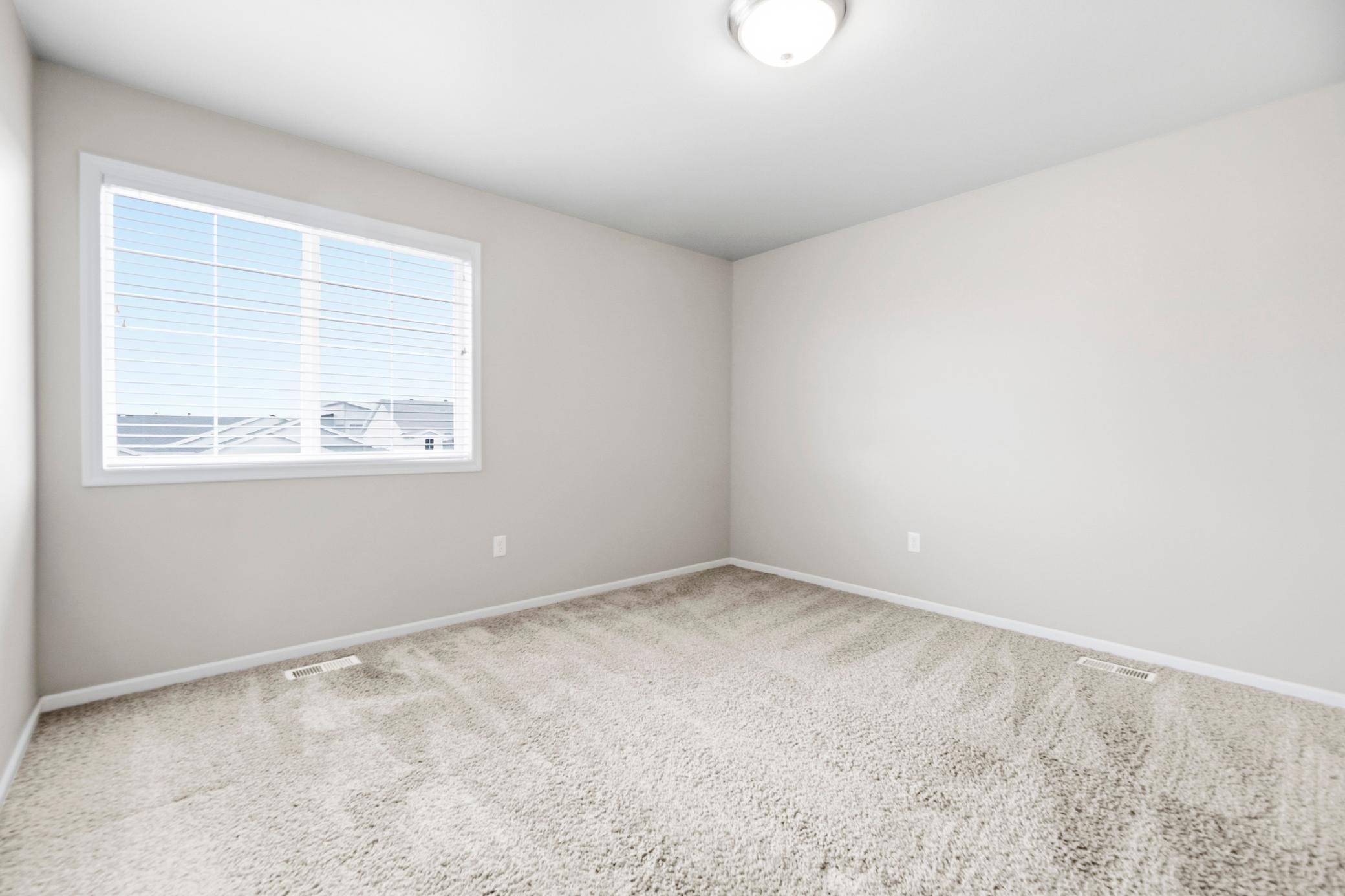 2015 single family home for sale at 5444 Justice Drive S in Fargo, ND — 3 bed, 3 bath (photo 23 of 36)