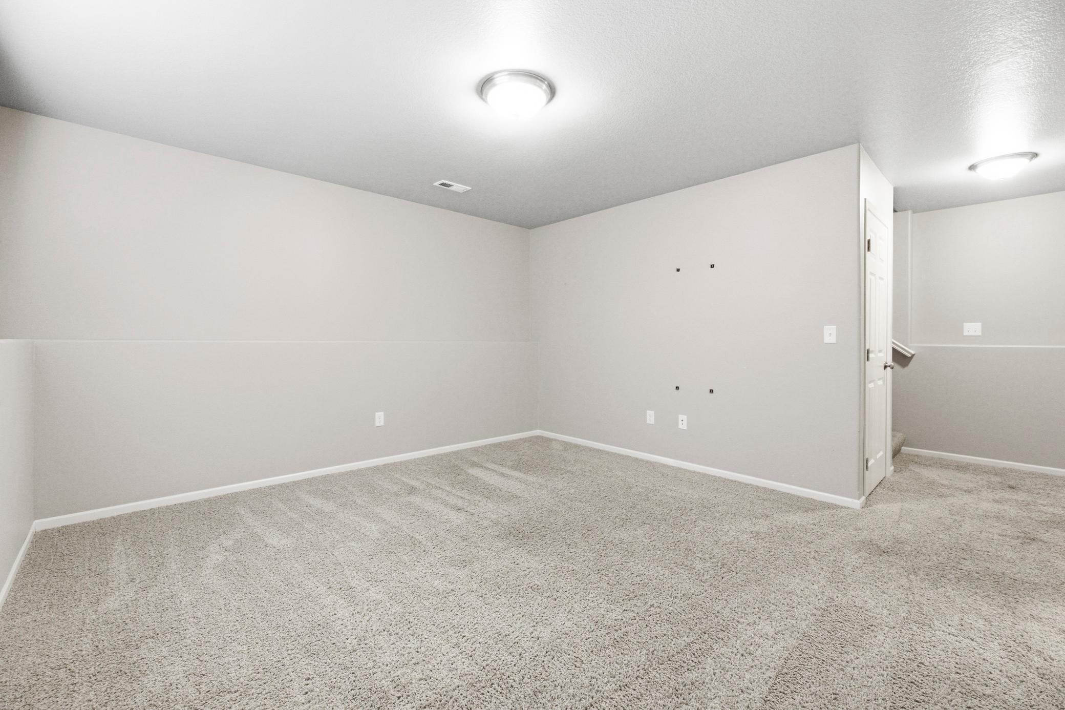 2015 single family home for sale at 5444 Justice Drive S in Fargo, ND — 3 bed, 3 bath (photo 31 of 36)