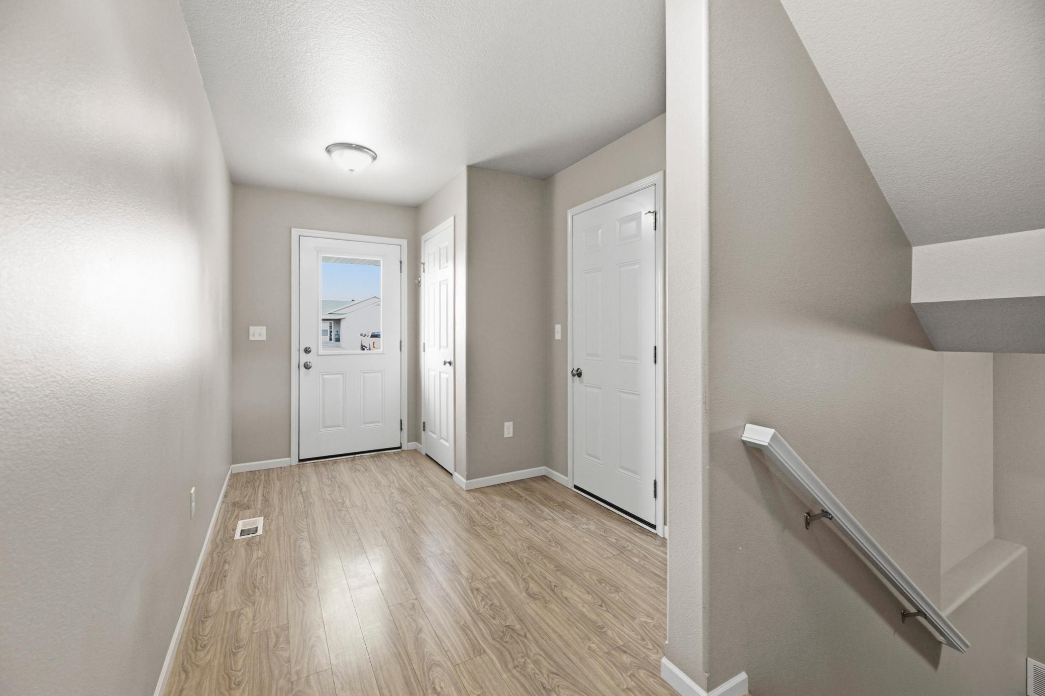 2015 single family home for sale at 5444 Justice Drive S in Fargo, ND — 3 bed, 3 bath (photo 6 of 36)