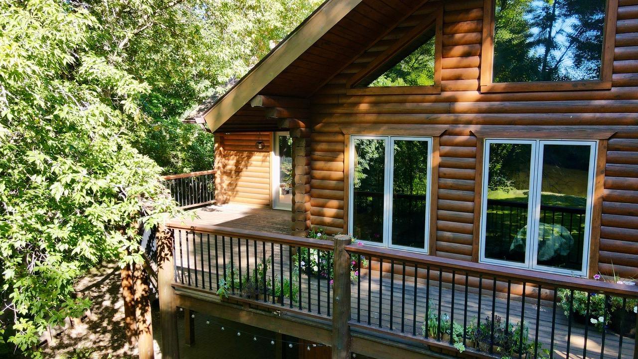 1995 single family home for sale at 130 Eastwood Drive in Thief River Falls, MN — 3 bed, 3 bath (photo 101 of 120)