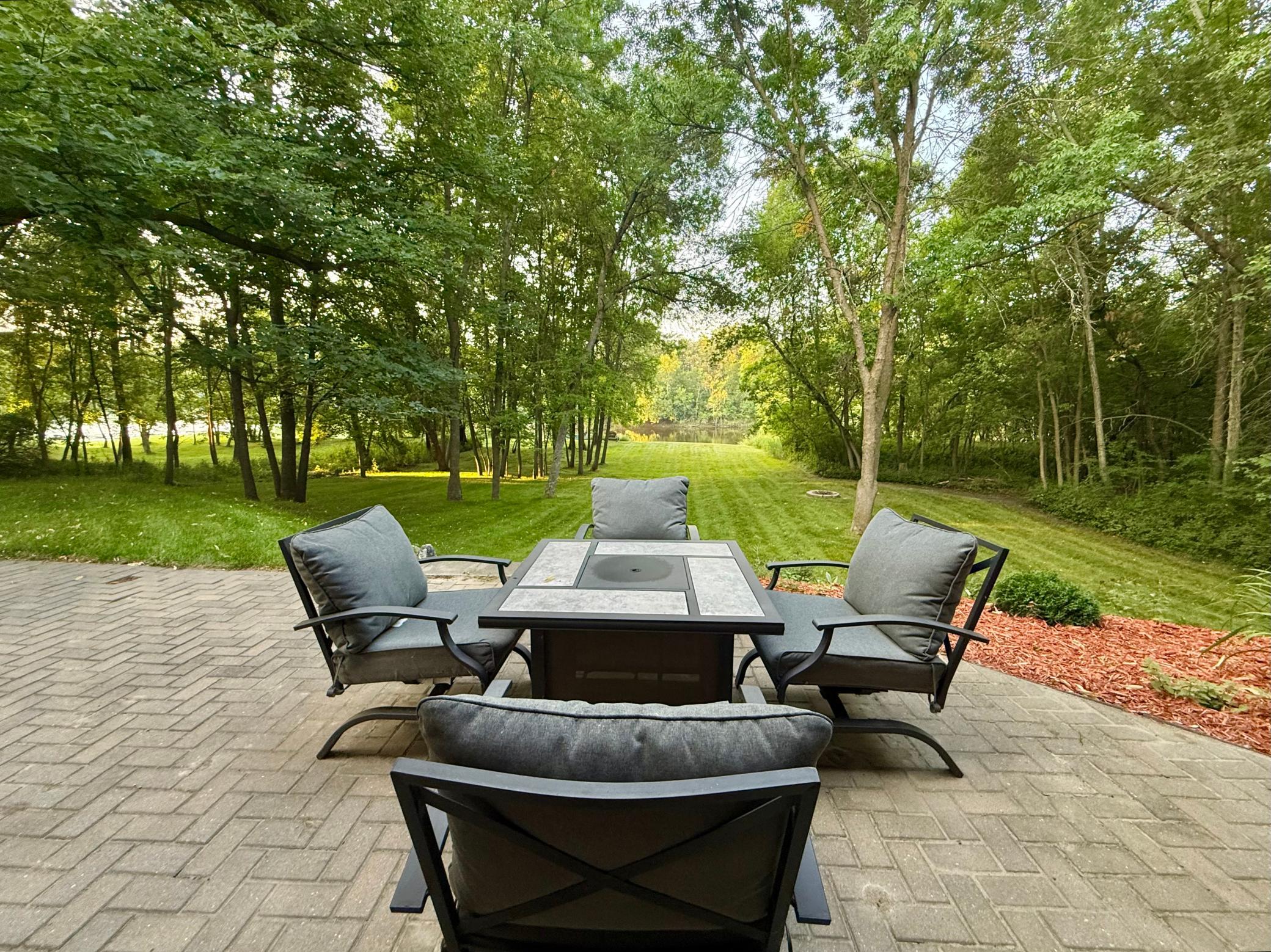 1995 single family home for sale at 130 Eastwood Drive in Thief River Falls, MN — 3 bed, 3 bath (photo 106 of 120)