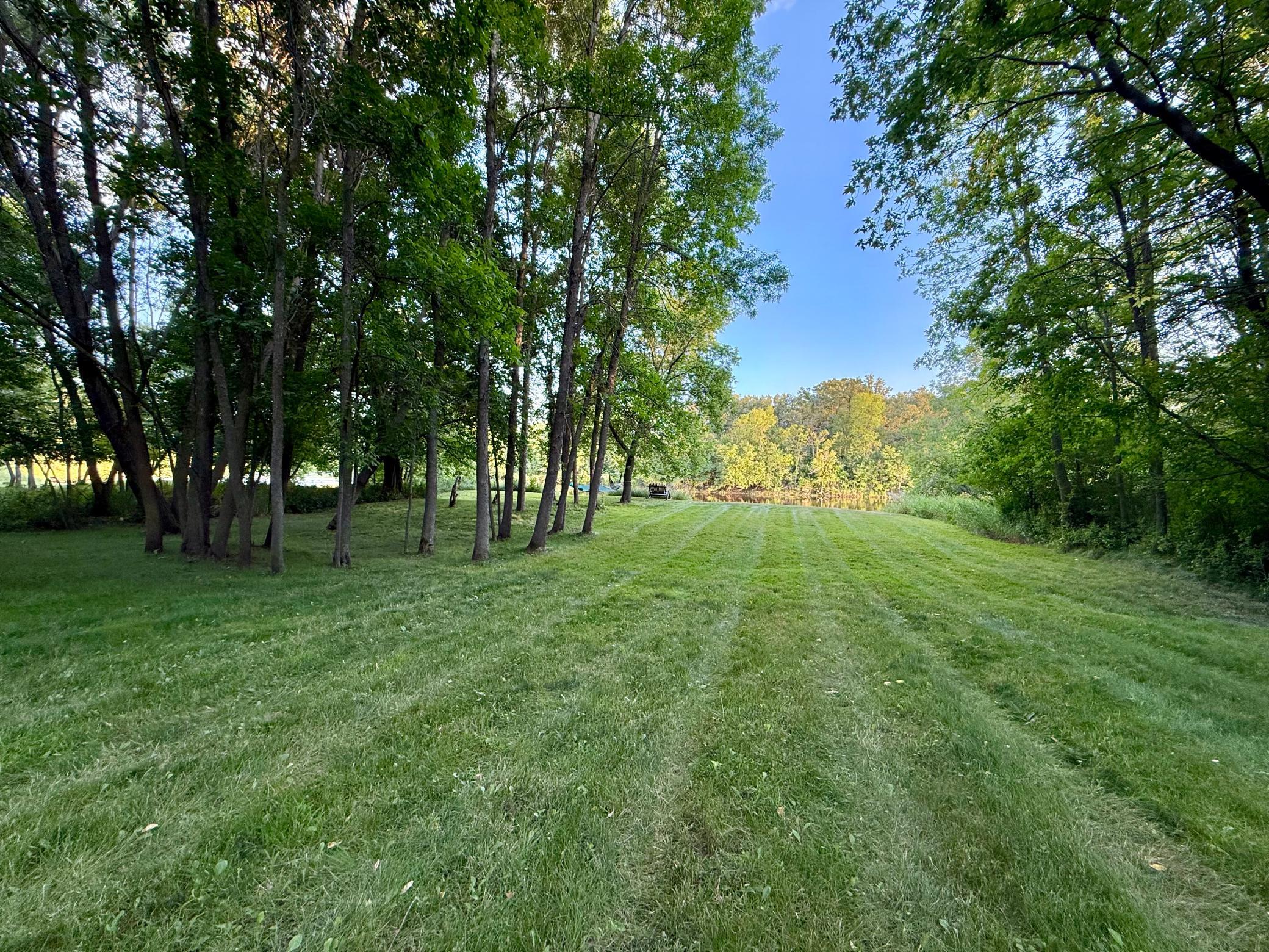 1995 single family home for sale at 130 Eastwood Drive in Thief River Falls, MN — 3 bed, 3 bath (photo 110 of 120)