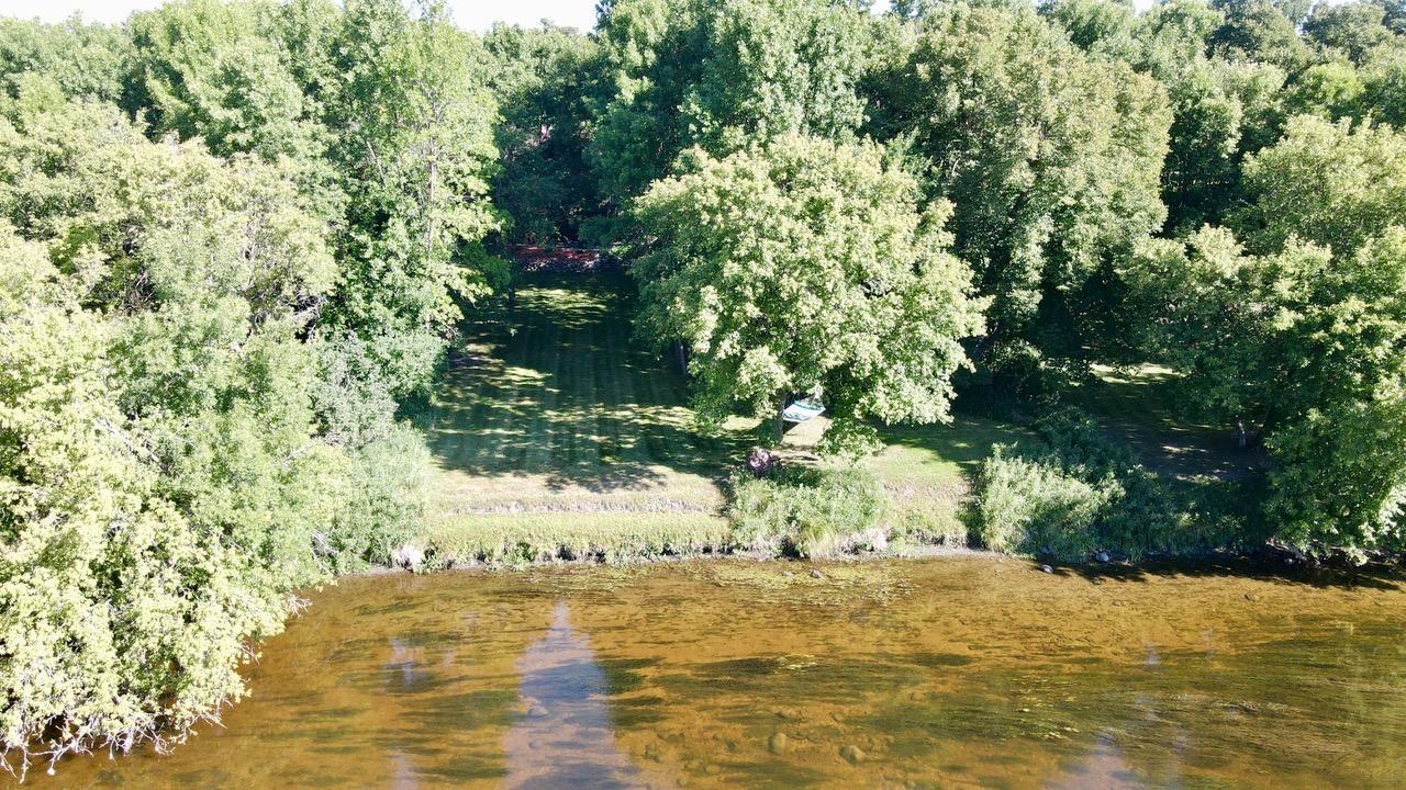 1995 single family home for sale at 130 Eastwood Drive in Thief River Falls, MN — 3 bed, 3 bath (photo 115 of 120)