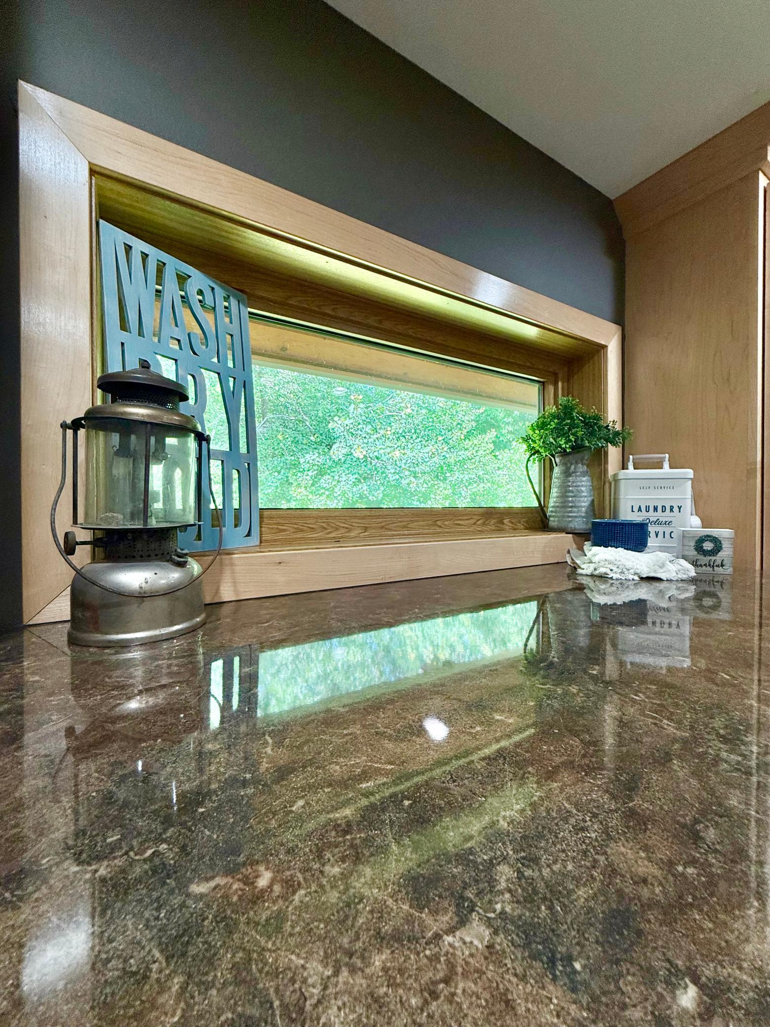 1995 single family home for sale at 130 Eastwood Drive in Thief River Falls, MN — 3 bed, 3 bath (photo 60 of 120)