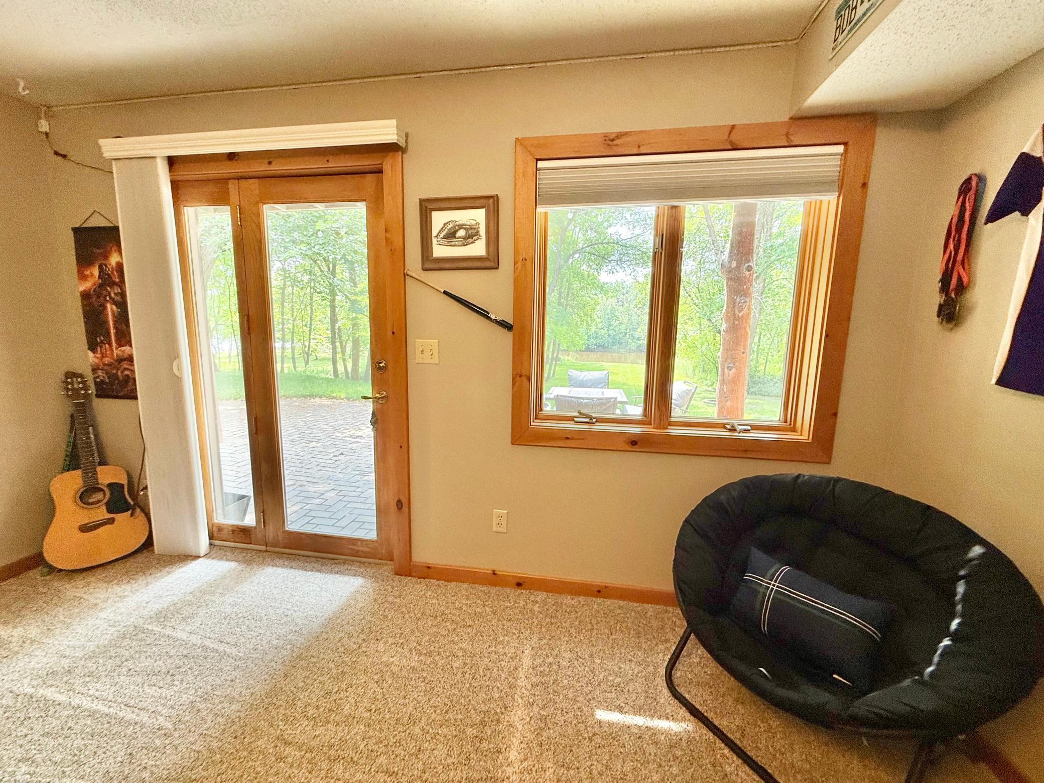 1995 single family home for sale at 130 Eastwood Drive in Thief River Falls, MN — 3 bed, 3 bath (photo 77 of 120)