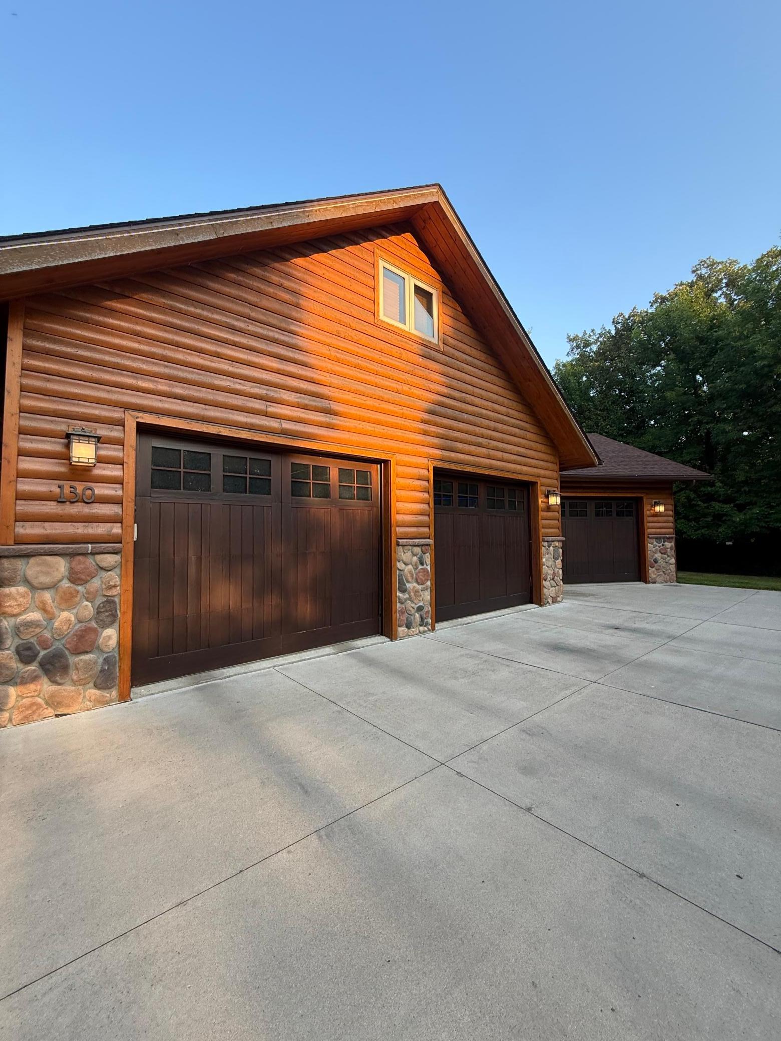 1995 single family home for sale at 130 Eastwood Drive in Thief River Falls, MN — 3 bed, 3 bath (photo 95 of 120)
