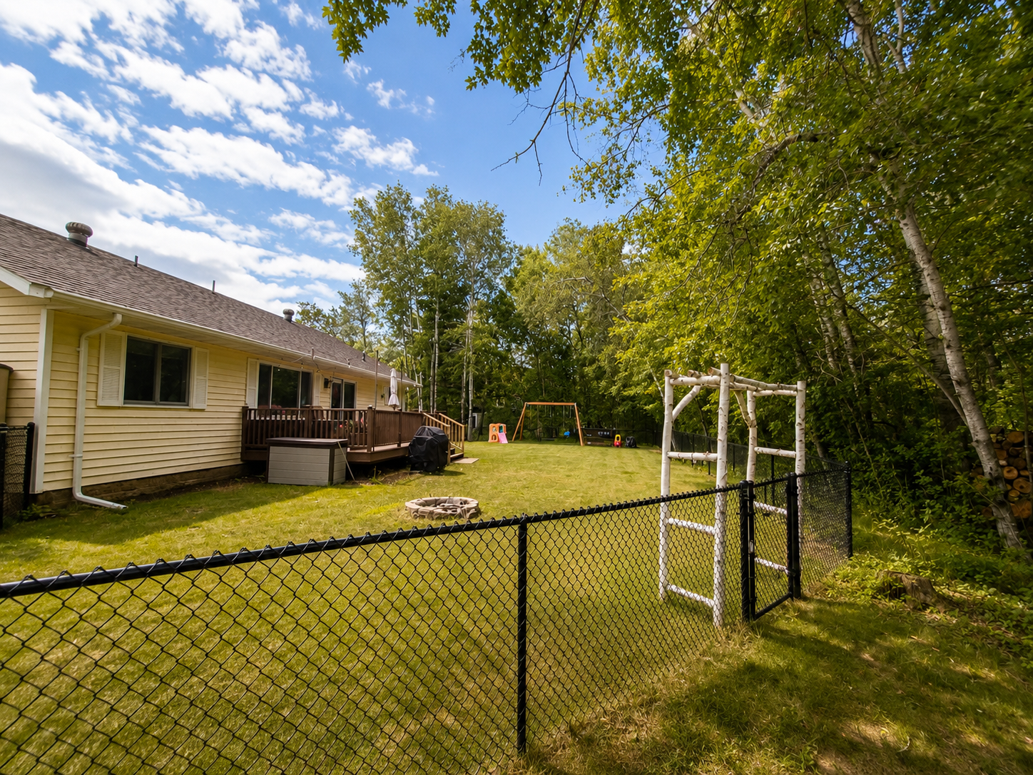 1996 single family home for sale at 14899 Wildflower Drive in Baxter, MN — 3 bed, 2 bath (photo 3 of 4)