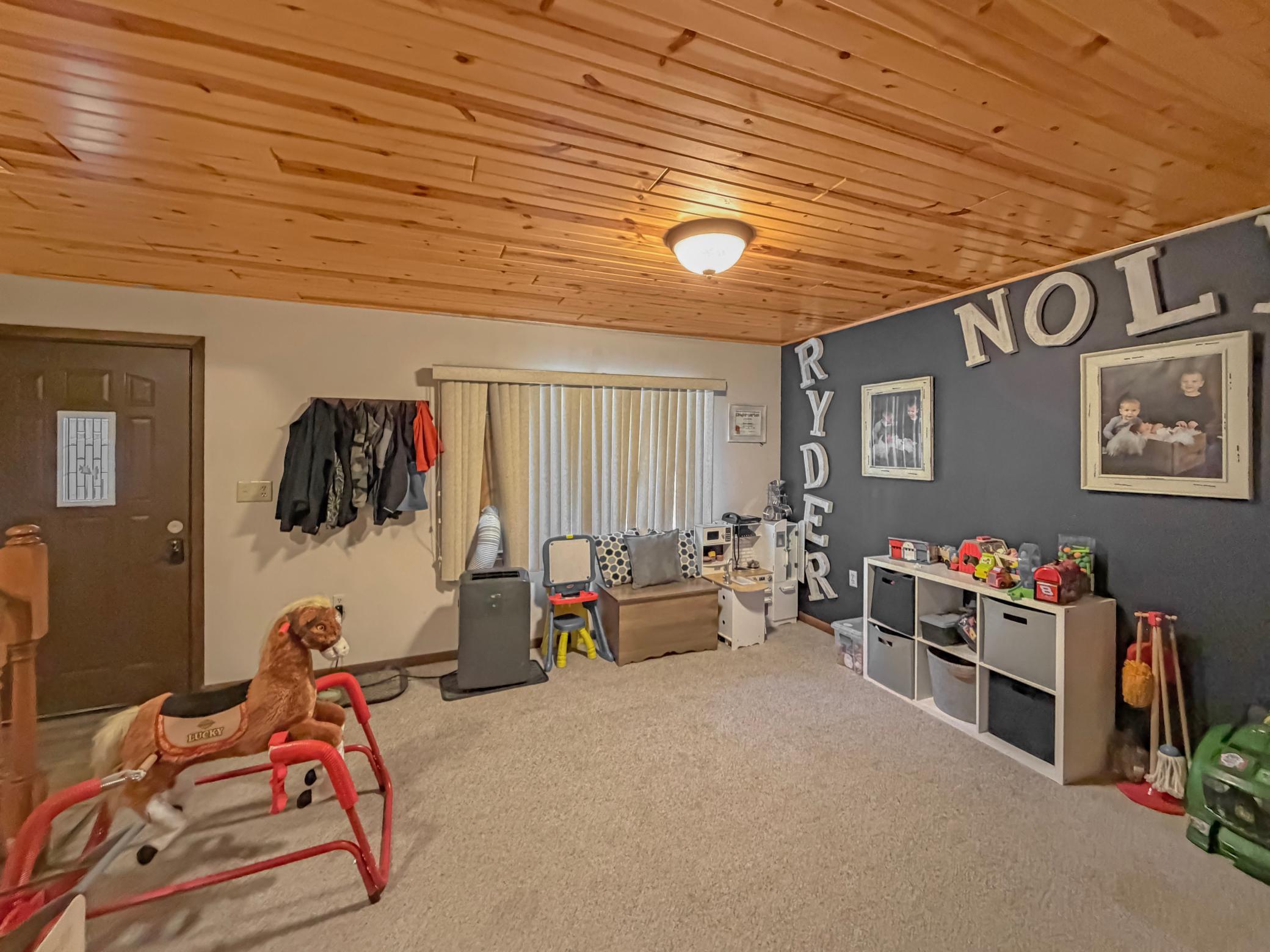 1940 single family home for sale at 50229 169th Avenue in Clearbrook, MN — 3 bed, 3 bath (photo 17 of 32)