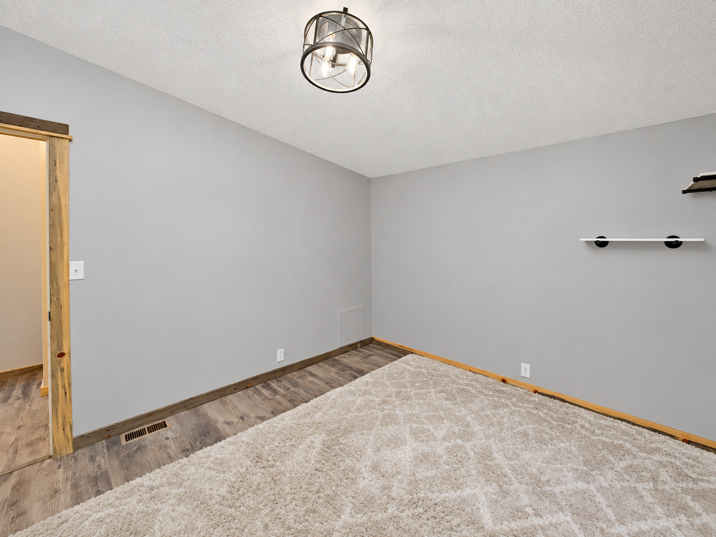 2004 single family home for sale at 15821 Nokay Lake Road in Brainerd, MN — 3 bed, 2 bath (photo 24 of 52)