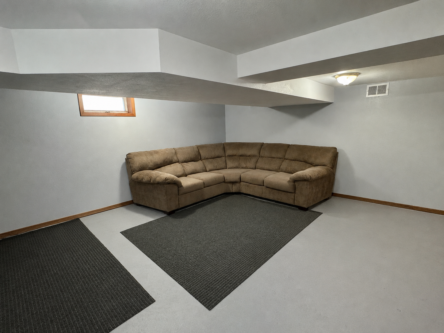 1958 single family home for sale at 707 4th Street SE in Jamestown, ND — 3 bed, 2 bath (photo 17 of 20)