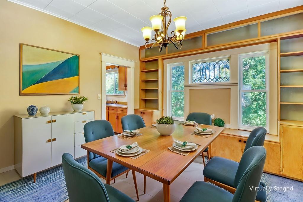 1915 single family home for sale at 332 Oak Street in Detroit Lakes, MN — 3 bed, 2 bath (photo 12 of 61)