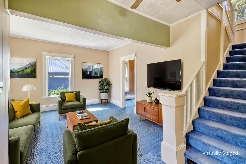 1915 single family home for sale at 332 Oak Street in Detroit Lakes, MN — 3 bed, 2 bath (photo 16 of 61)