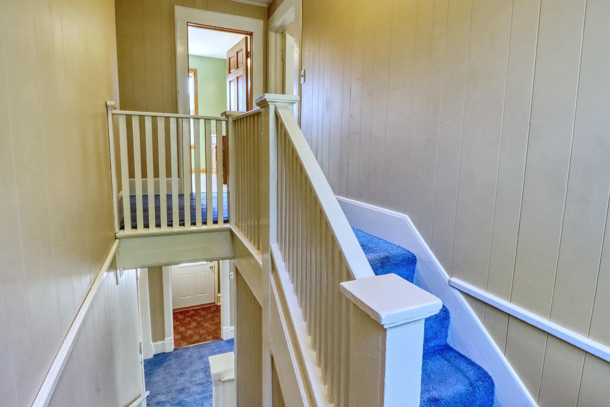1915 single family home for sale at 332 Oak Street in Detroit Lakes, MN — 3 bed, 2 bath (photo 26 of 61)