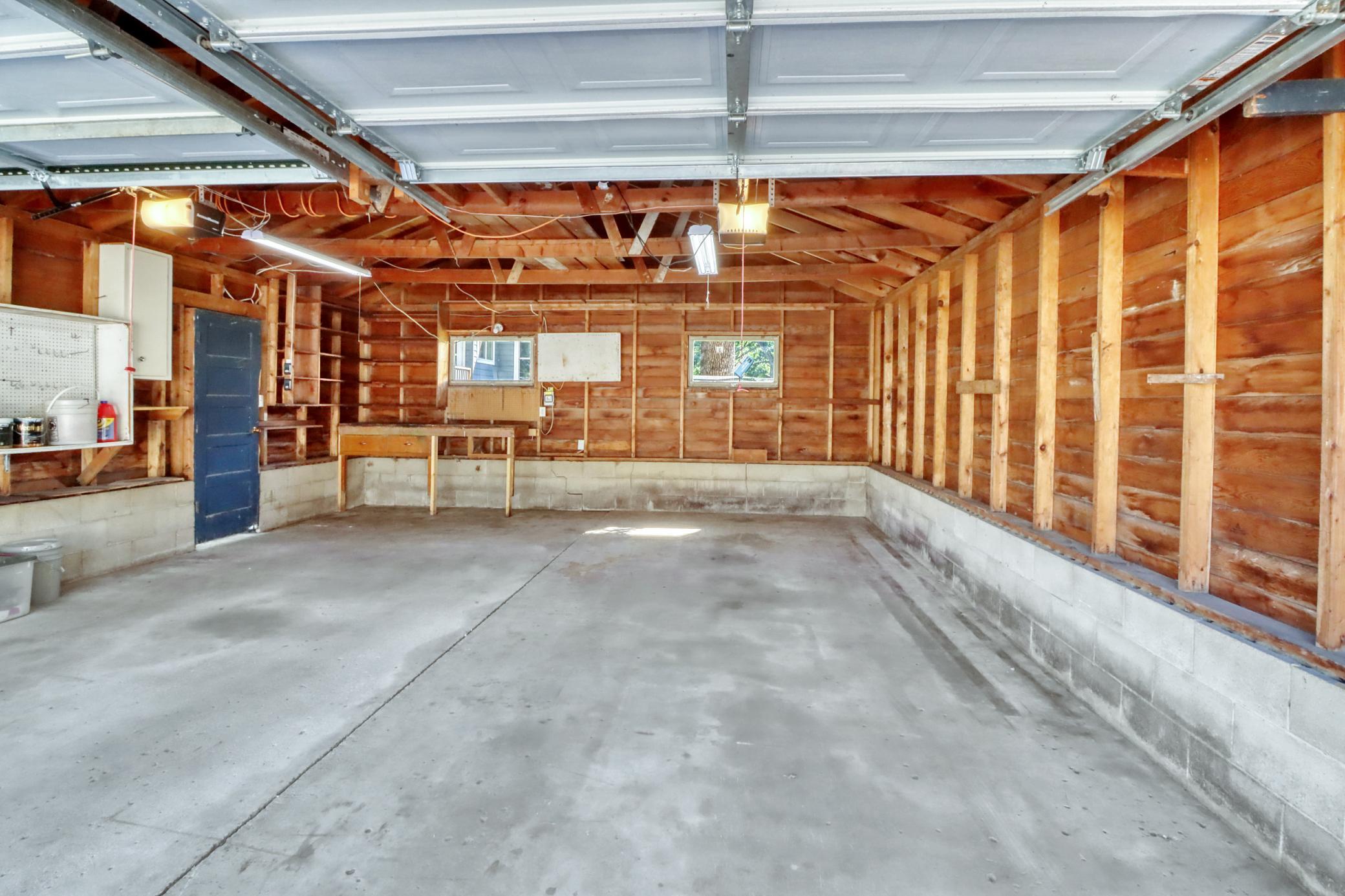 1915 single family home for sale at 332 Oak Street in Detroit Lakes, MN — 3 bed, 2 bath (photo 57 of 61)